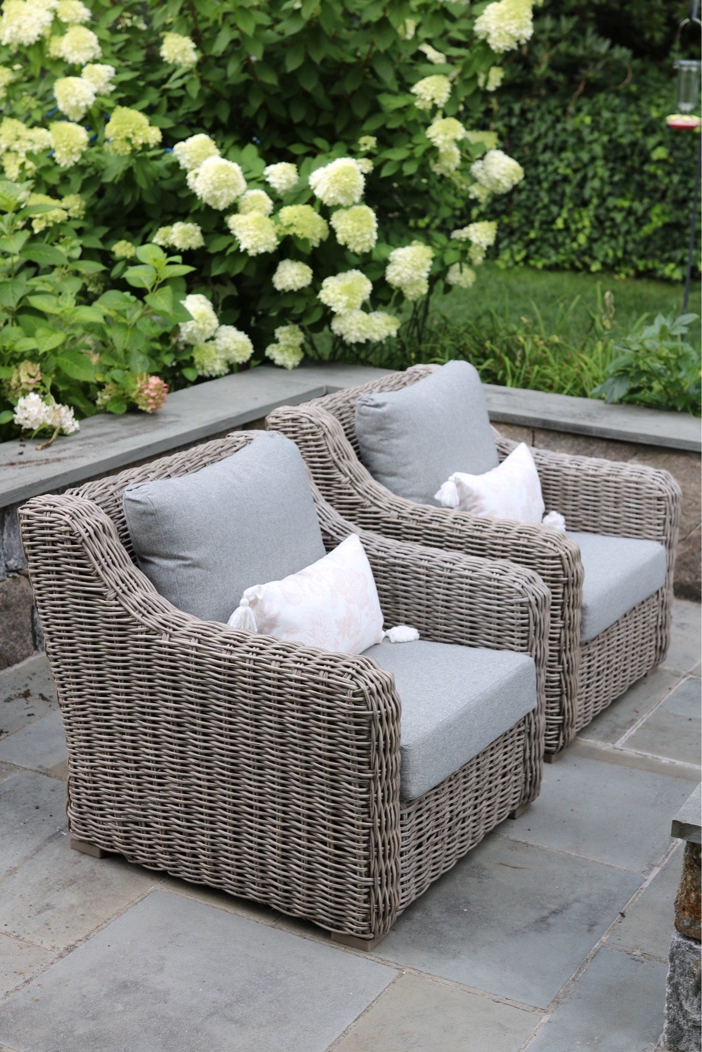 The best Outdoor lounge chairs under $500! Top seller

#LTKSeasonal #LTKHome