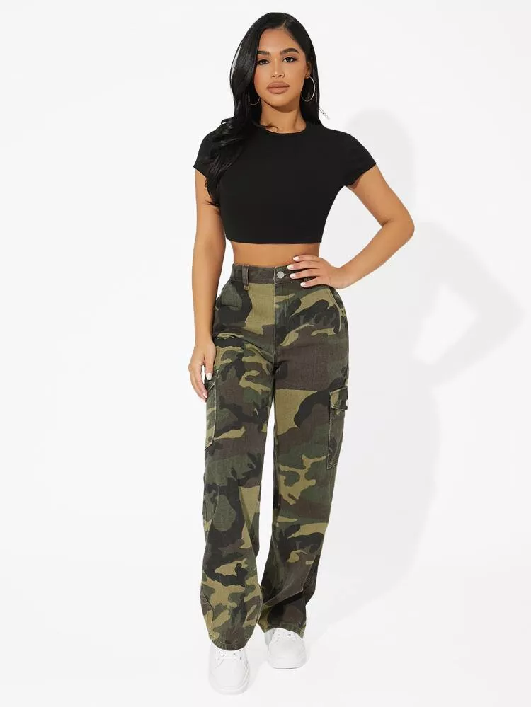 SHEIN Camo Print Flap Pocket Side Cargo Denim Shorts