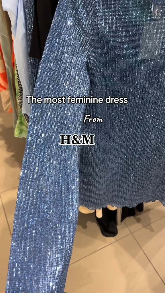 H&M Dress 🦋 


#LTKSeasonal #LTKstyletip #LTKunder50