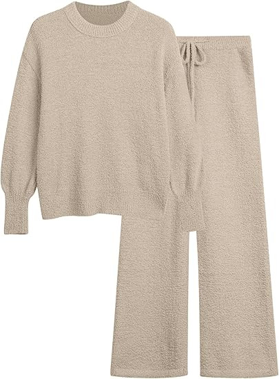 Women's 2 Piece Oversized Fuzzy Fleece Pajama Set Long Sleeve Fall Winter Pajamas Lounge Sets 202... | Amazon (US)