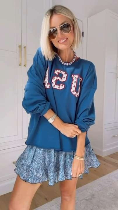 This sweatshirt is a must for this weekend, and there's still time to grab it! I'm wearing a L in it for a more oversized fit!

Loverly Grey, Target, americana sweatshirt, July 4th outfit inspo 

 #LTKSeasonal