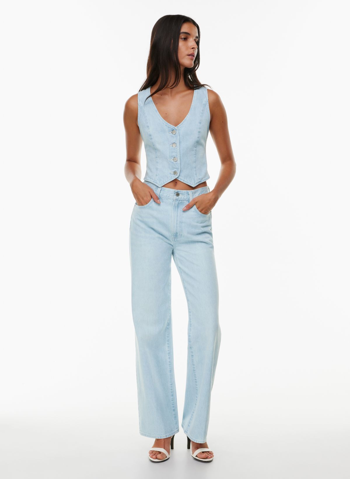 THE FARRAH HI-RISE WIDE JEAN | Aritzia