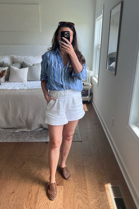 Casual spring outfit 🤍

| linen shorts | white shorts | line. Outfit | Memorial Day outfit | button down | summer outfit | H&M | hm |


#LTKSeasonal #LTKStyleTip #LTKFindsUnder50
