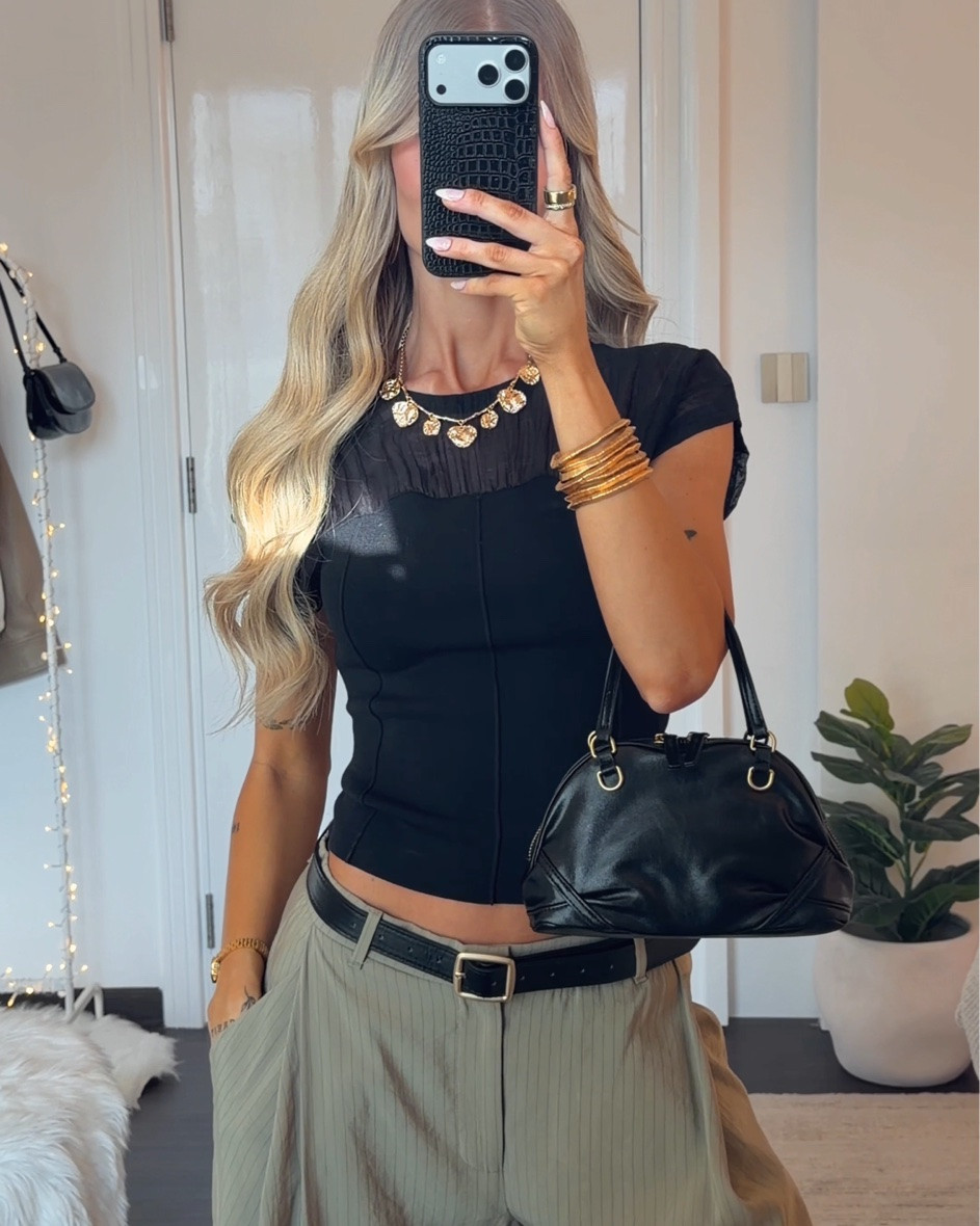 ZARA NEW-IN OUTFIT INSPO🍃✨ I’m wearing size XS in the pants and size S in the shirt. I’m 1,70m for reference. The ballerinas just got released on zara and they are so so so cute and comfy! I know they gonna sell out fast

#LTKFashionMonth #LTKstyletip #LTKautumn