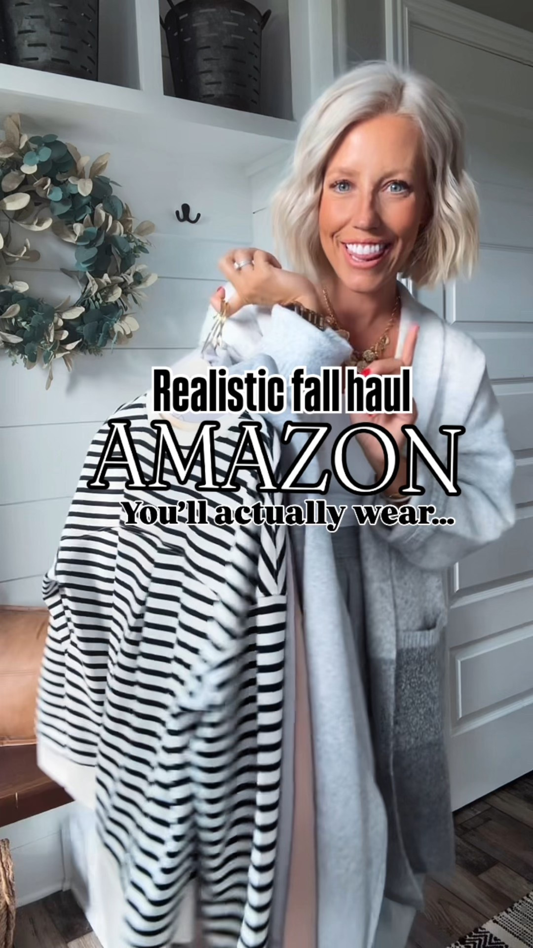Realistic fall fashion haul!!! These are actual outfits I will be living in allll fall and winter long!!!!
⬇️⬇️⬇️
Wearing size medium in everything (need a small in the grey set though!)
White tank is a small.



#LTKSeasonal #LTKFindsUnder50 #LTKStyleTip
