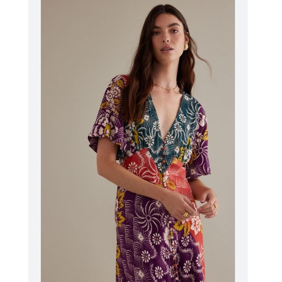BY ANTHROPOLOGIE SHORT-SLEEVE V-NECK BUTTON-FRONT MIDI DRESS | Poshmark