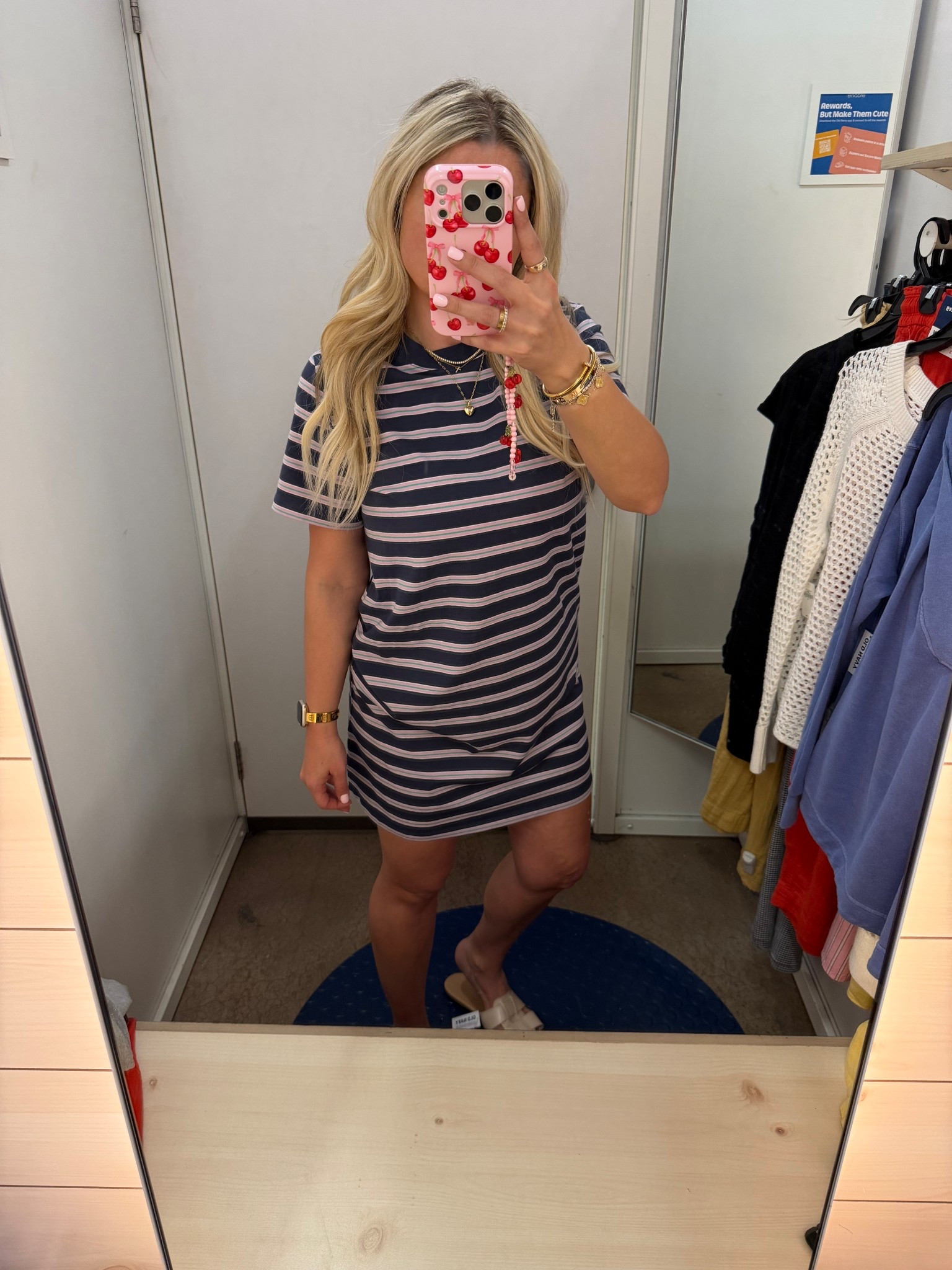 Spring outfit on sale
Size small
Vacation outfit beach 
Spring dresses
