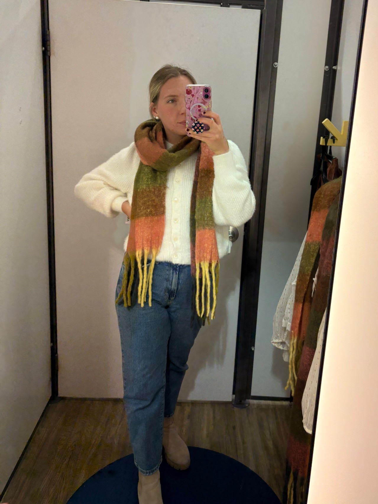 Old Navy Try On 🍁

Pants: size 8
Sweater: size L
Scarf: color Green Check
Boots: size 9

(5’7 165)

#LTKFindsUnder50 #LTKSeasonal #LTKMidsize
