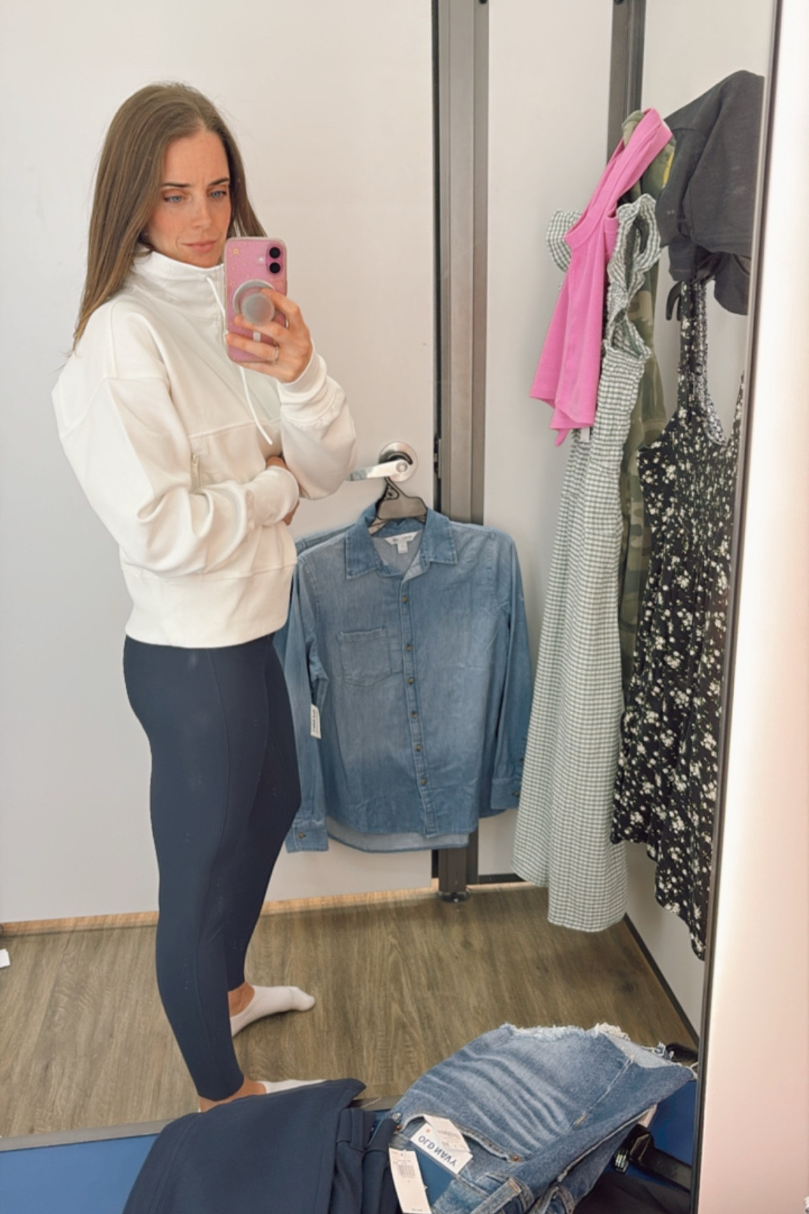 these seamless leggings are like wearing nothing - they’re so light!!!  pair it with a cute 1/4 zip for a sporty look  

#LTKPetite #LTKFindsUnder50 #LTKOver40