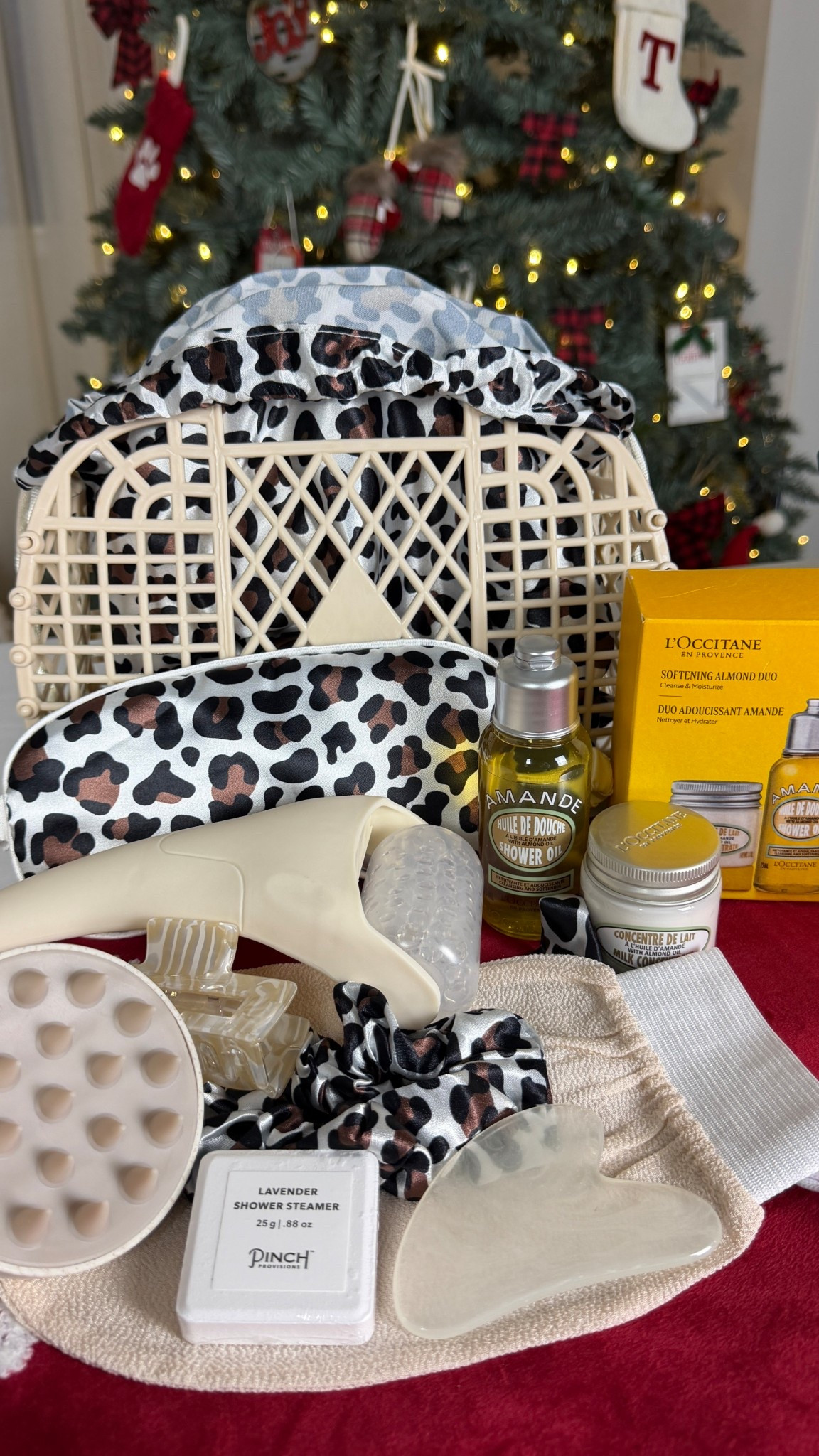 Holiday Gift Guide- Have a beauty lover on your gifting list or someone that deserves a little relaxation? Check out these great gift ideas! 

#LTKGiftGuide #LTKHoliday #LTKFindsUnder100