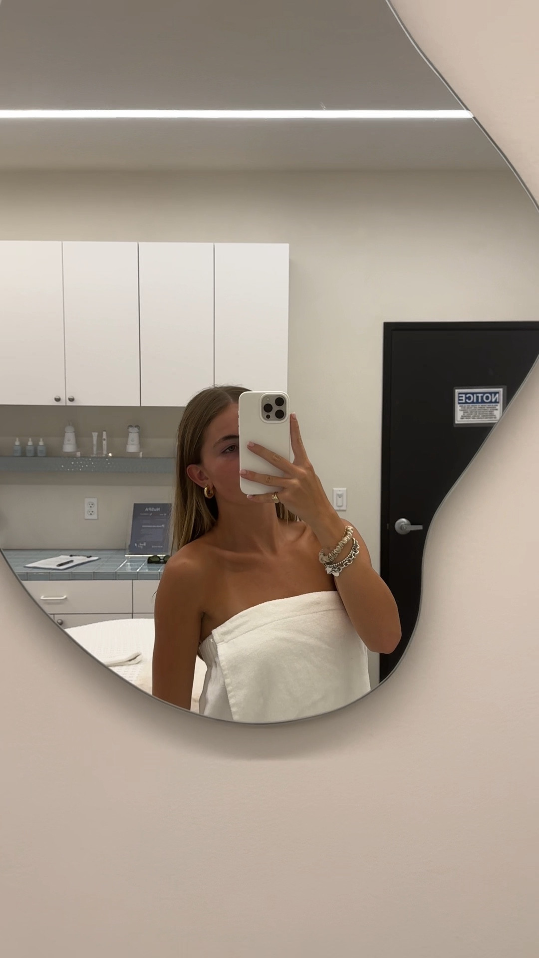 All of my favorite NuFace products!!!! 

#nuface #nufaceid #toningdevice #facialtoning #facial 

#LTKBeauty #LTKU #LTKFitness