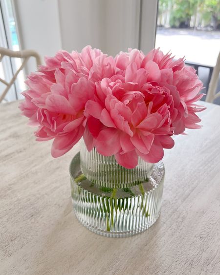 Peony season is here! I love them in this vase- one of my favorites! 

Amazon finds, home decor, fluted vase, kitchen table, summer, glass vase, fancythingsblog 

#LTKFindsUnder50 #LTKFindsUnder100 #LTKHome
