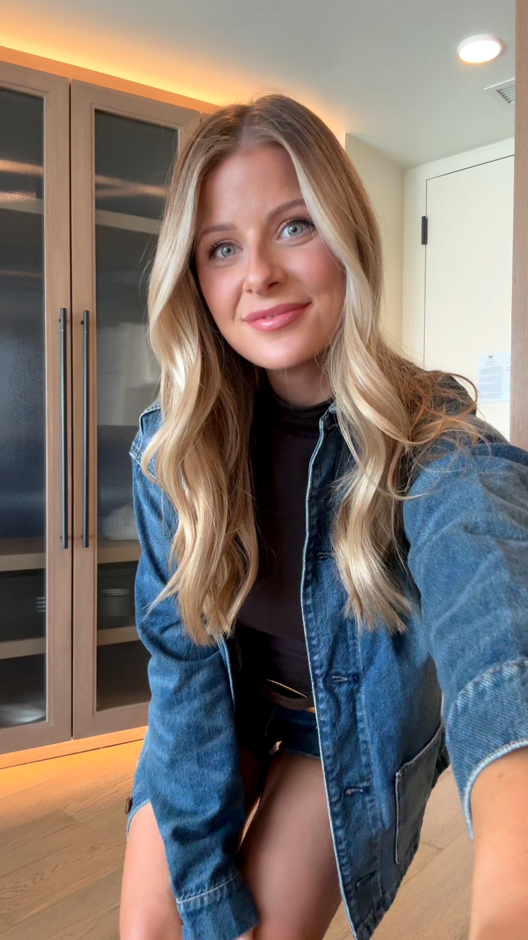 Fall transitional outfit! Also linked a look for less option from Amazon!! Denim jacket. Concert outfit idea  

#LTKFindsUnder50 #LTKStyleTip #LTKFindsUnder100