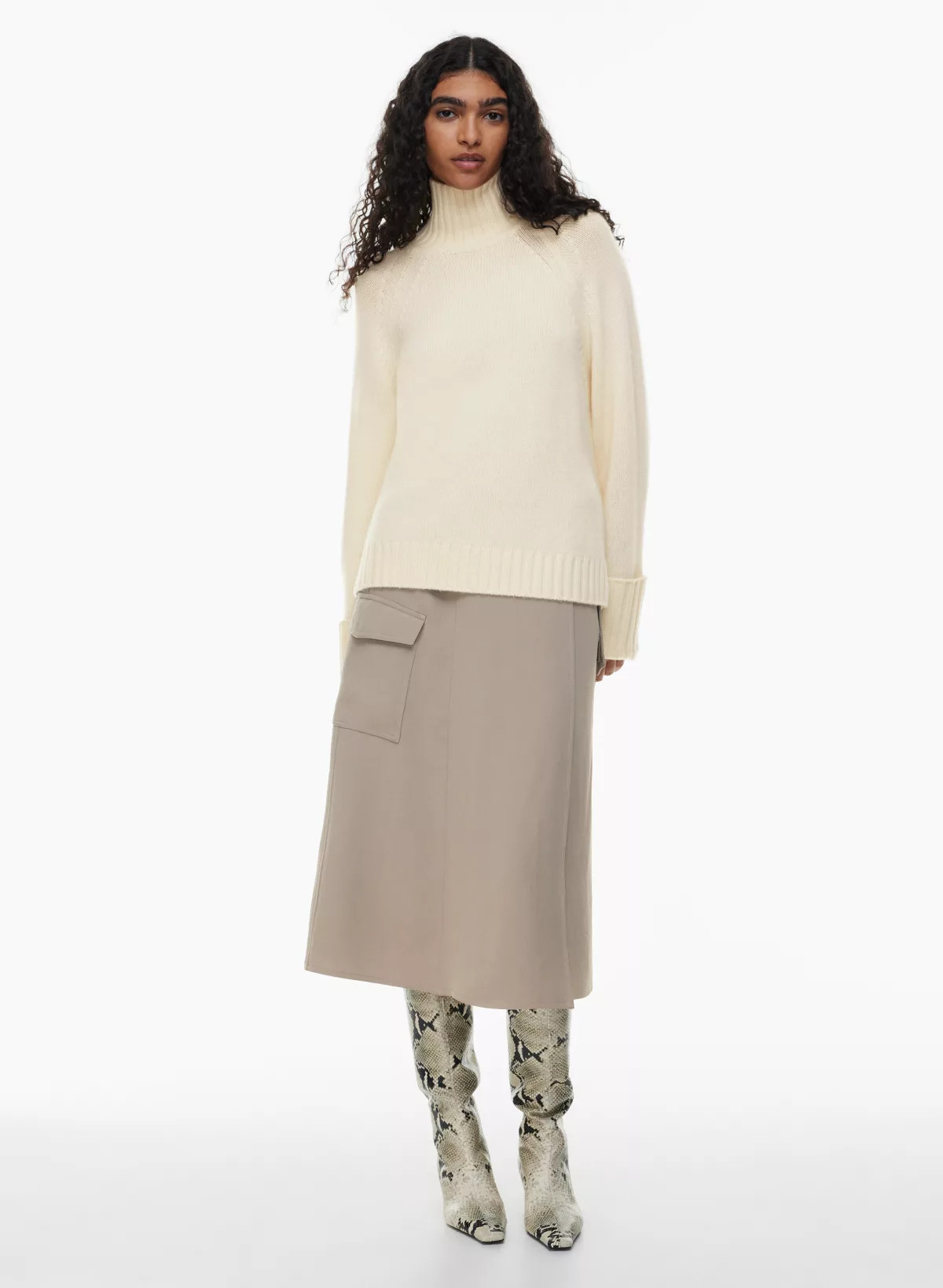 LUXE CASHMERE JAN SWEATER | Aritzia