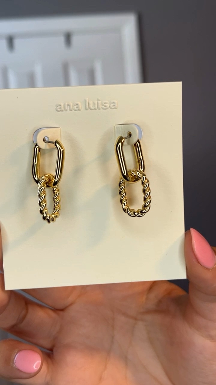💎 Elevate Mom's style with the Ana Luisa ASH DOUBLE earrings! ✨ Designed to withstand the hustle and bustle of mom life, these high-quality earrings are a must-have. Treat your mom today with jewelry as vibrant and resilient as she is. 😍 Now up to 25% off for a limited time! 💃 Because moms do it all, their jewelry should too! @analyisany #analuisany #ad 


#LTKsalealert #LTKstyletip #LTKGiftGuide