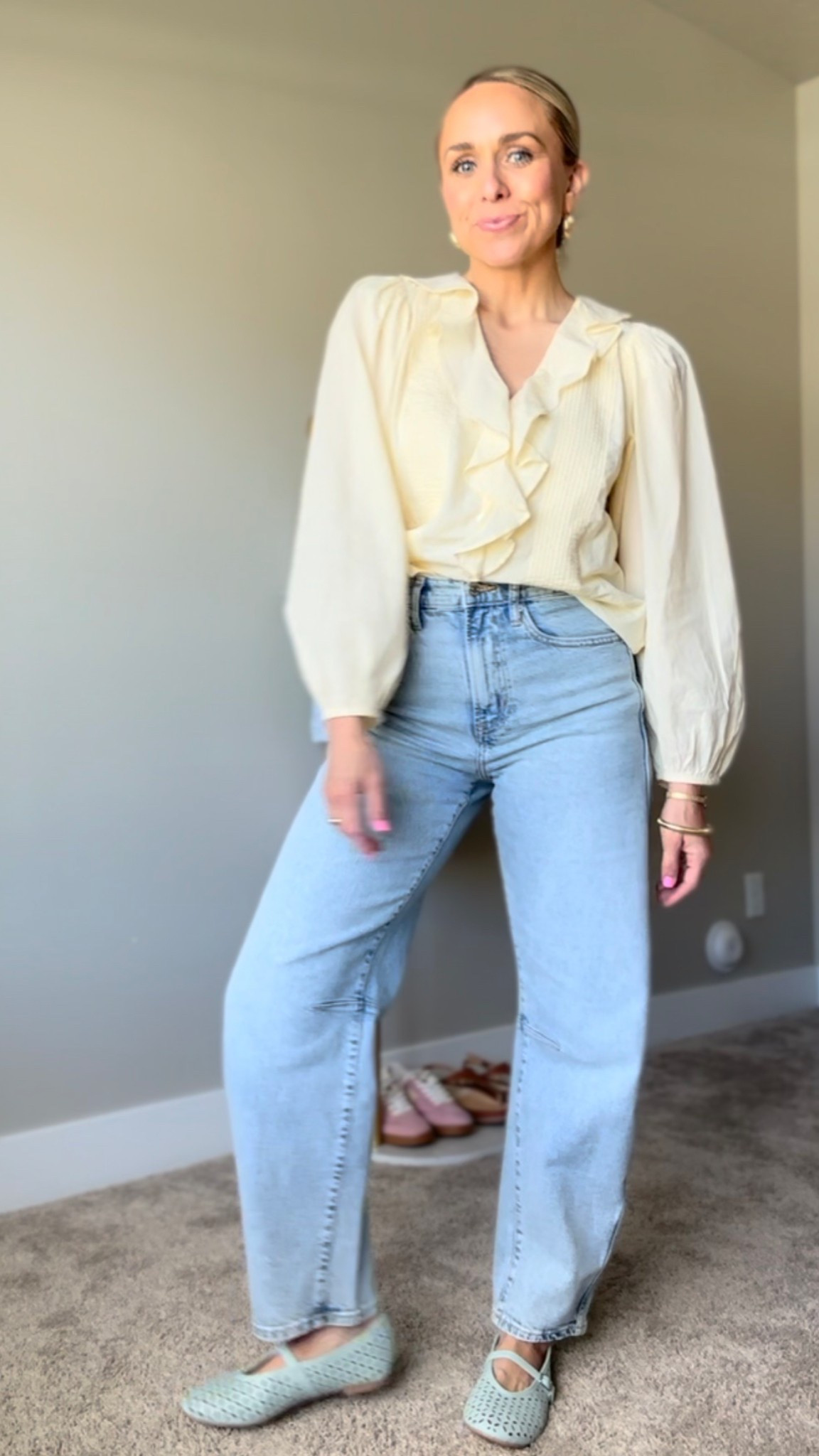 The cutest spring/summer night  outfit and it’s all on sale!

Top is super lightweight and jeans are too. Both true to size. 

#LTKFindsUnder50 #LTKSeasonal #LTKStyleTip