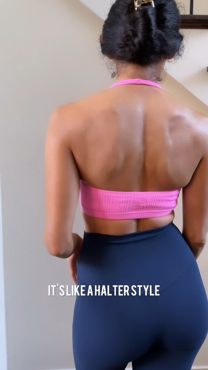 Victoria’s  Secret Pink halter style sports bra 
It does run small so size up!

It’s part of their Victoria’s Secret semi-annual sale💕
Shop the sale and get up to 60% off 


#LTKFitness #LTKSaleAlert #LTKActive