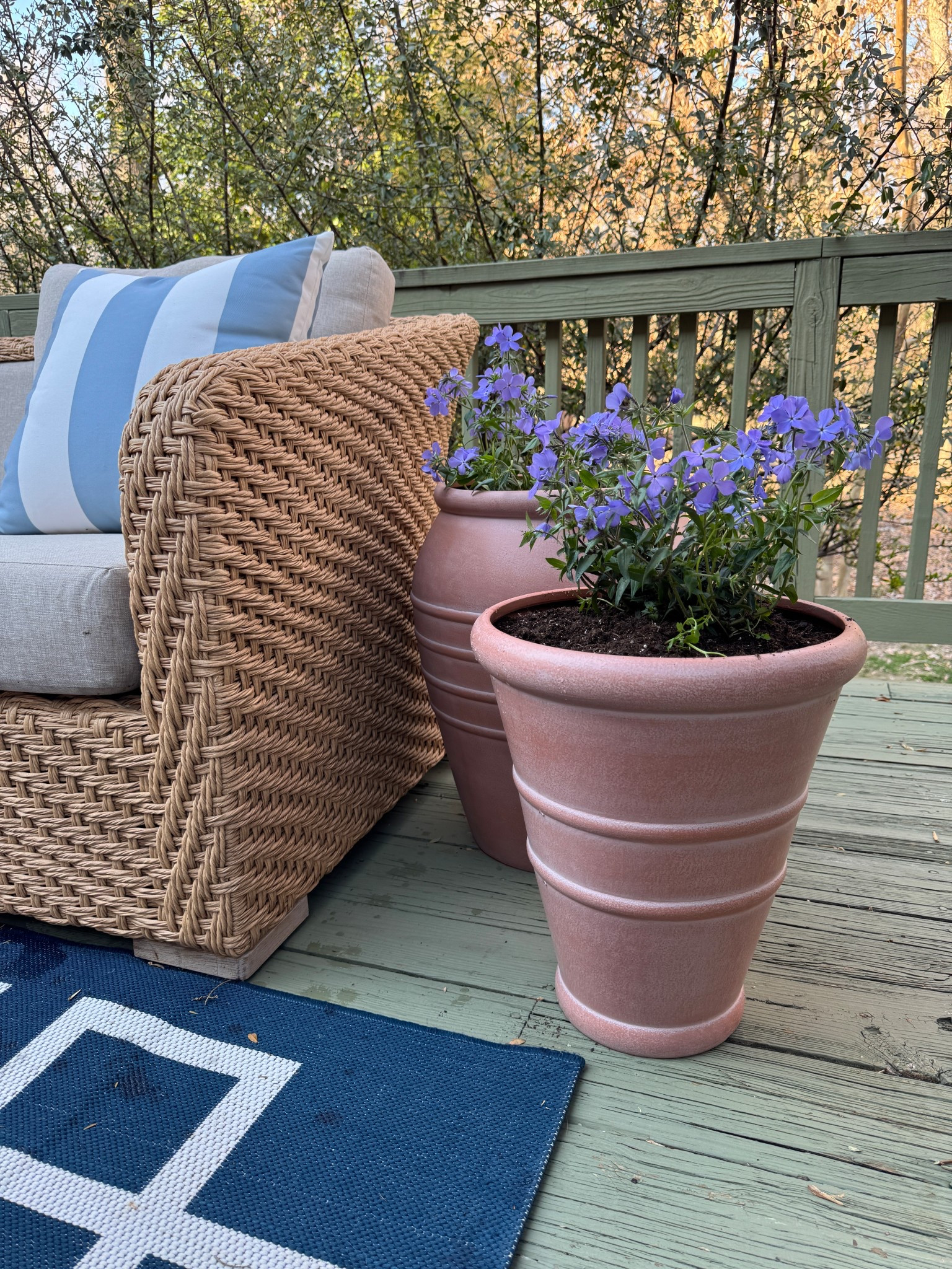 Spring planters, outdoor pillows 

#LTKHome