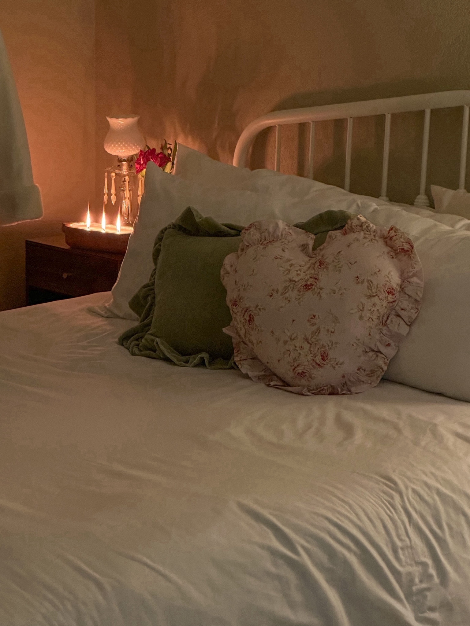 Valentine's Day Bedding🤍 Shabby Chic! Snagged these gorgeous pillows at HomeGoods but found some similar ones I’ve linked below!

#LTKMostLoved #LTKhome