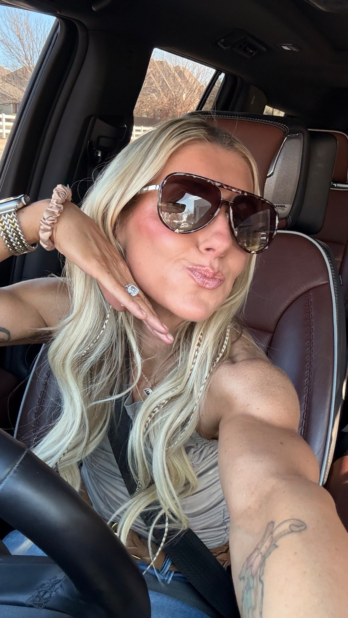 Sunnies 🕶️