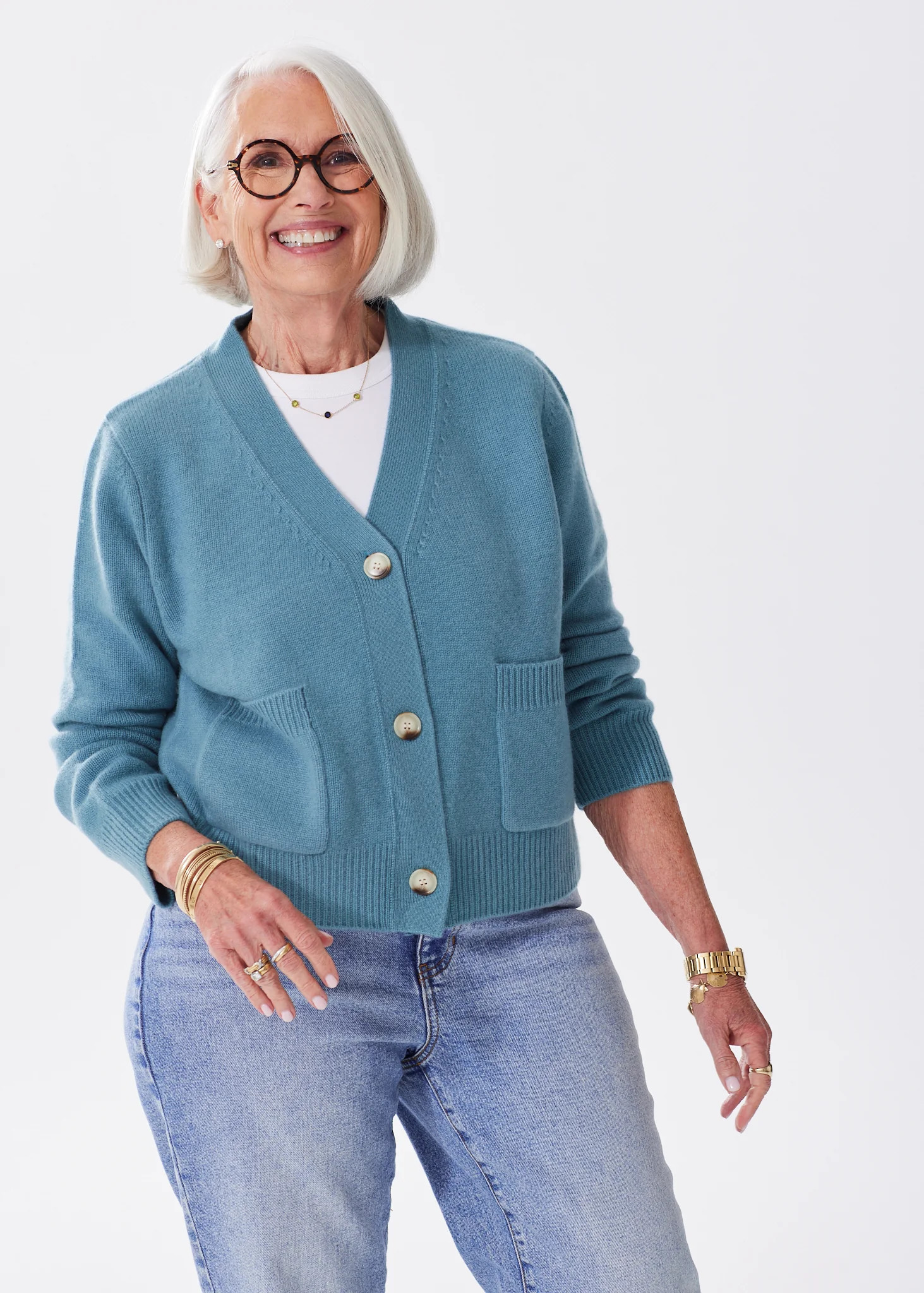 The Cashmere Cardigan | Alice Walk