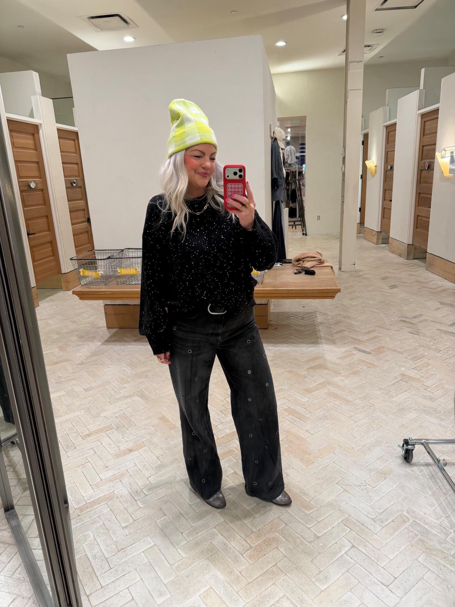 Work day fit in the fitting roomm

#LTKMidsize #LTKdayinmylife #LTKootd