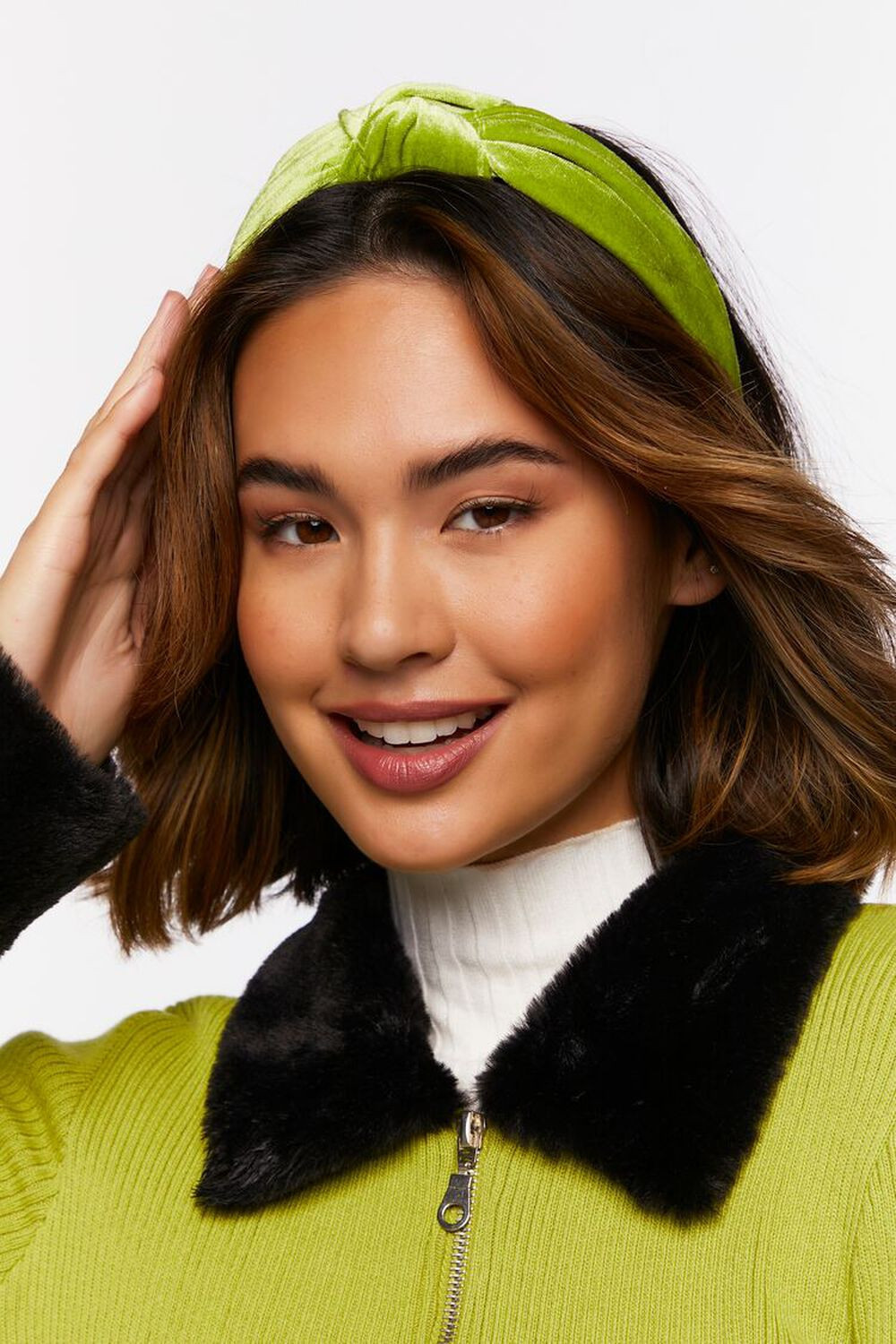 Knotted Velour Headband | Forever 21 (US)