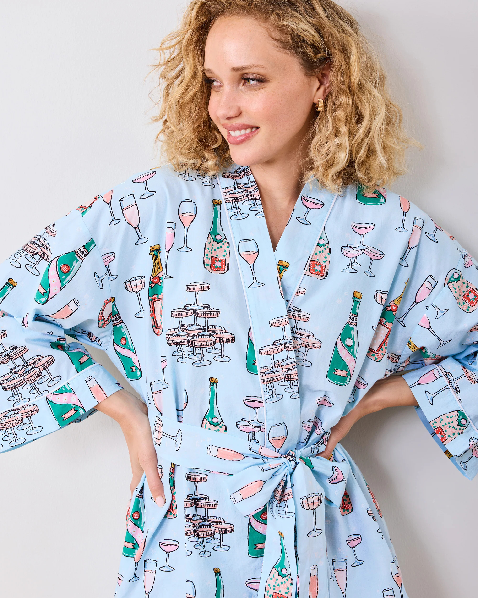 Champagne Tower - Women's Organic Cotton Getting Ready Robe - Soft Blue | Printfresh