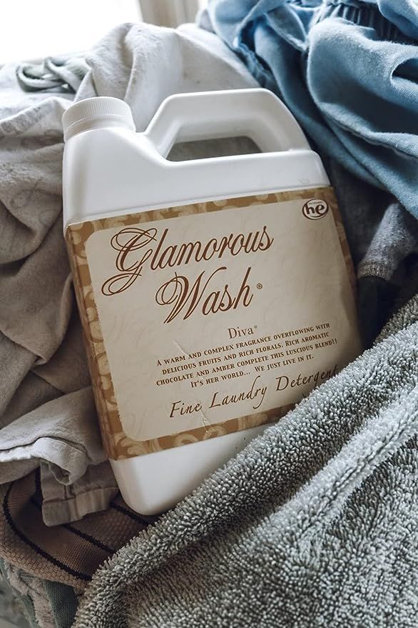 Tyler Glamorous Liquid Wash - Diva (64 oz), Pack of 1, Floral | Amazon (US)