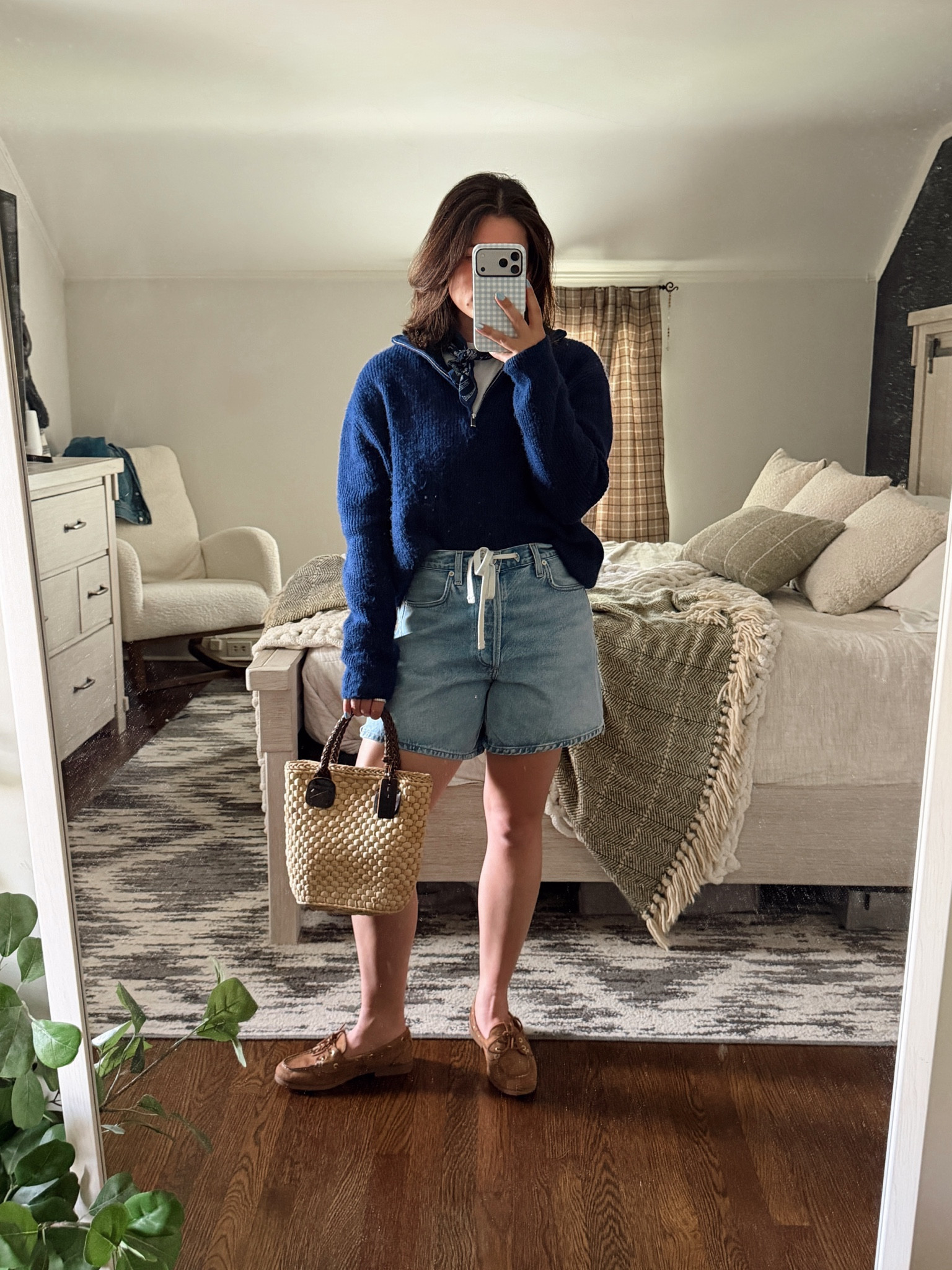 Sweater size M old H&M
Shorts sized up one size to 27
Bag is old Lauren by Ralph Lauren

#LTKdayinmylife #LTKmomlife #LTKootd