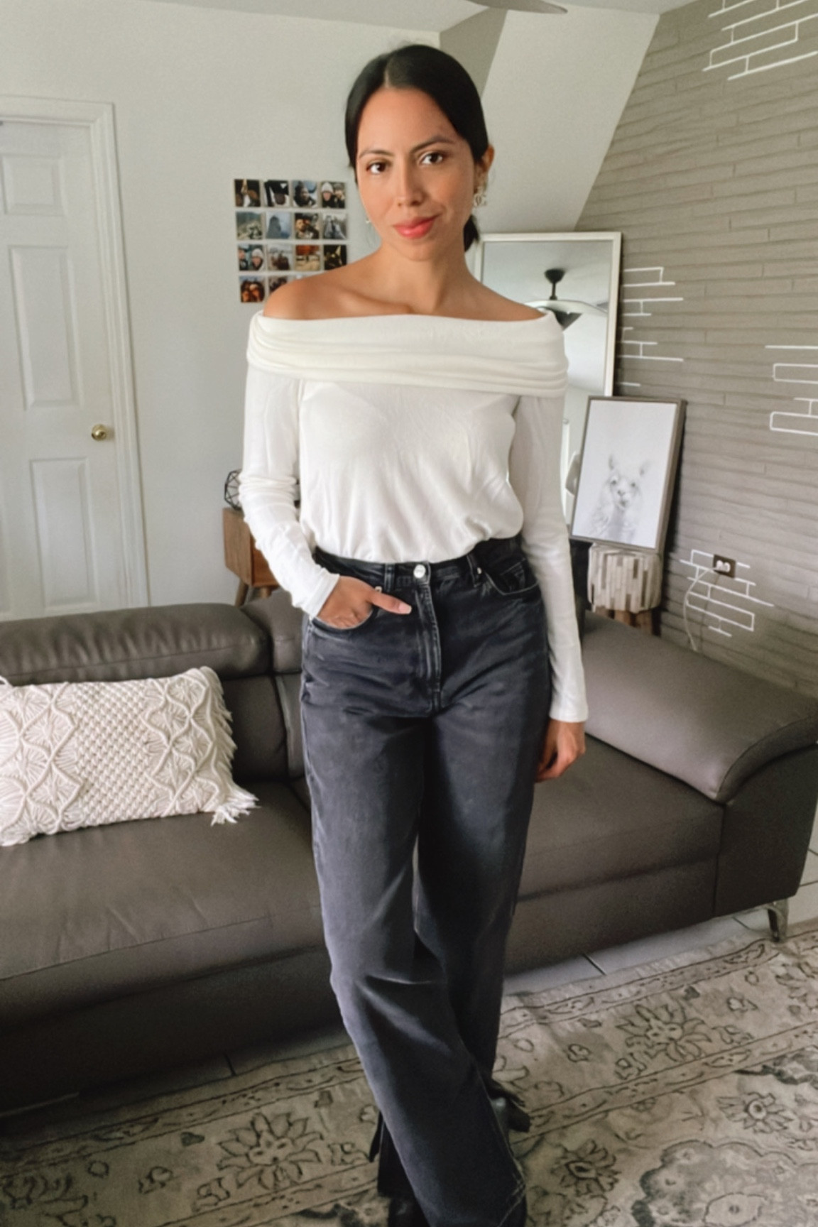 Off the shoulder sweater top is a must have for the season. 

#LTKstyletip #LTKSeasonal #LTKHolidaySale