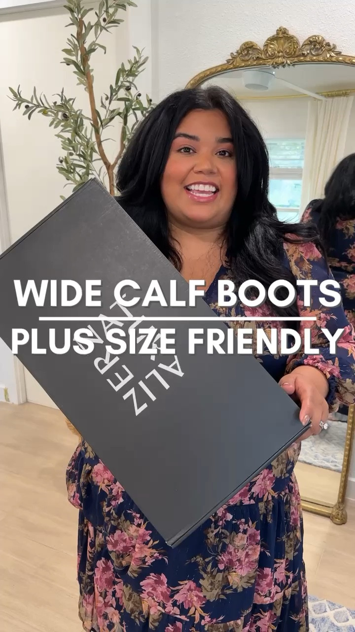 Wide calf 2024 boots plus size