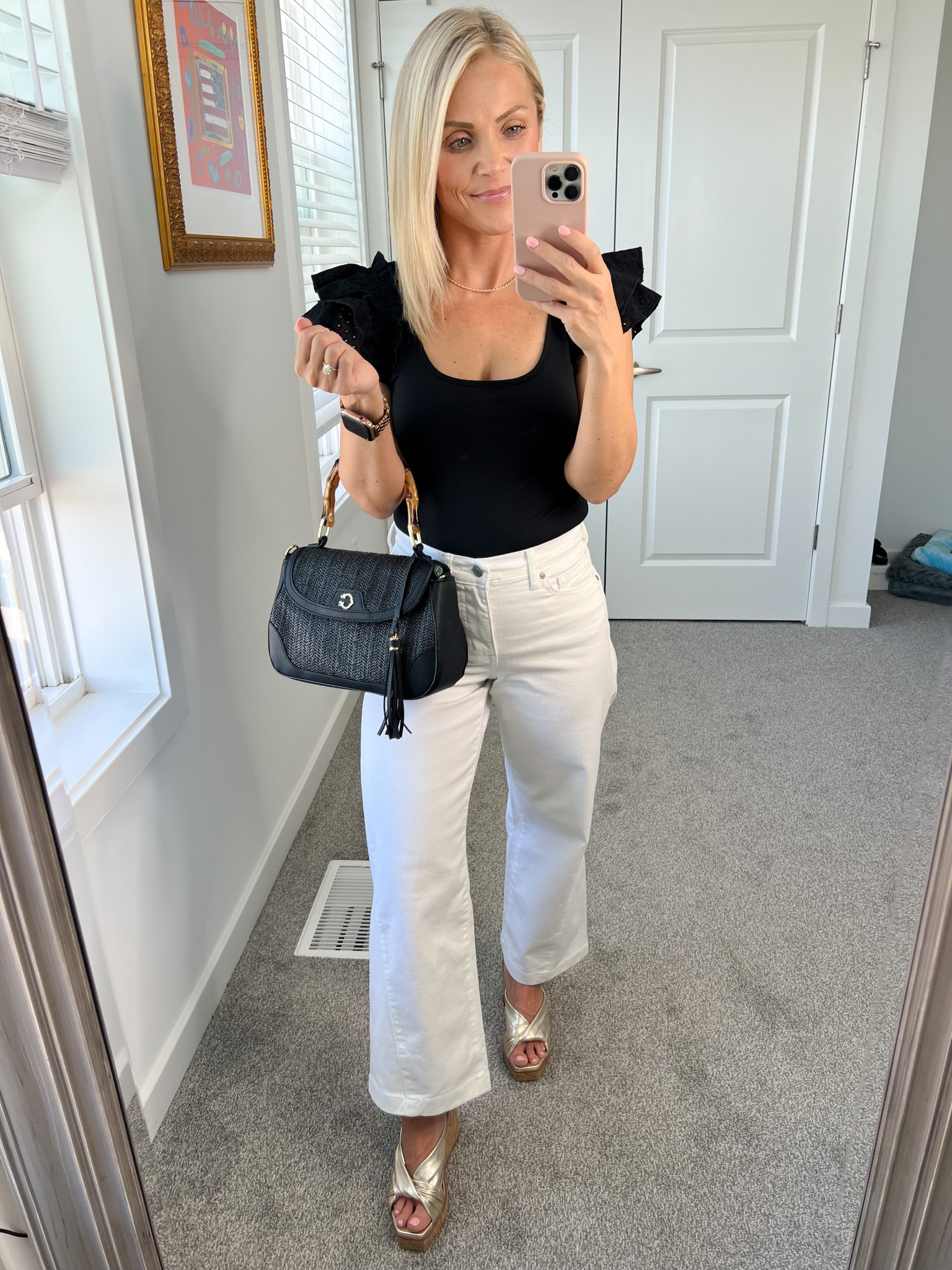 ✨Walmart Outfit Idea✨

Walmart summer fashion, Walmart summer style, Walmart outfits, date night look, petite wide leg jeans

#LTKFind #LTKunder50 #LTKstyletip