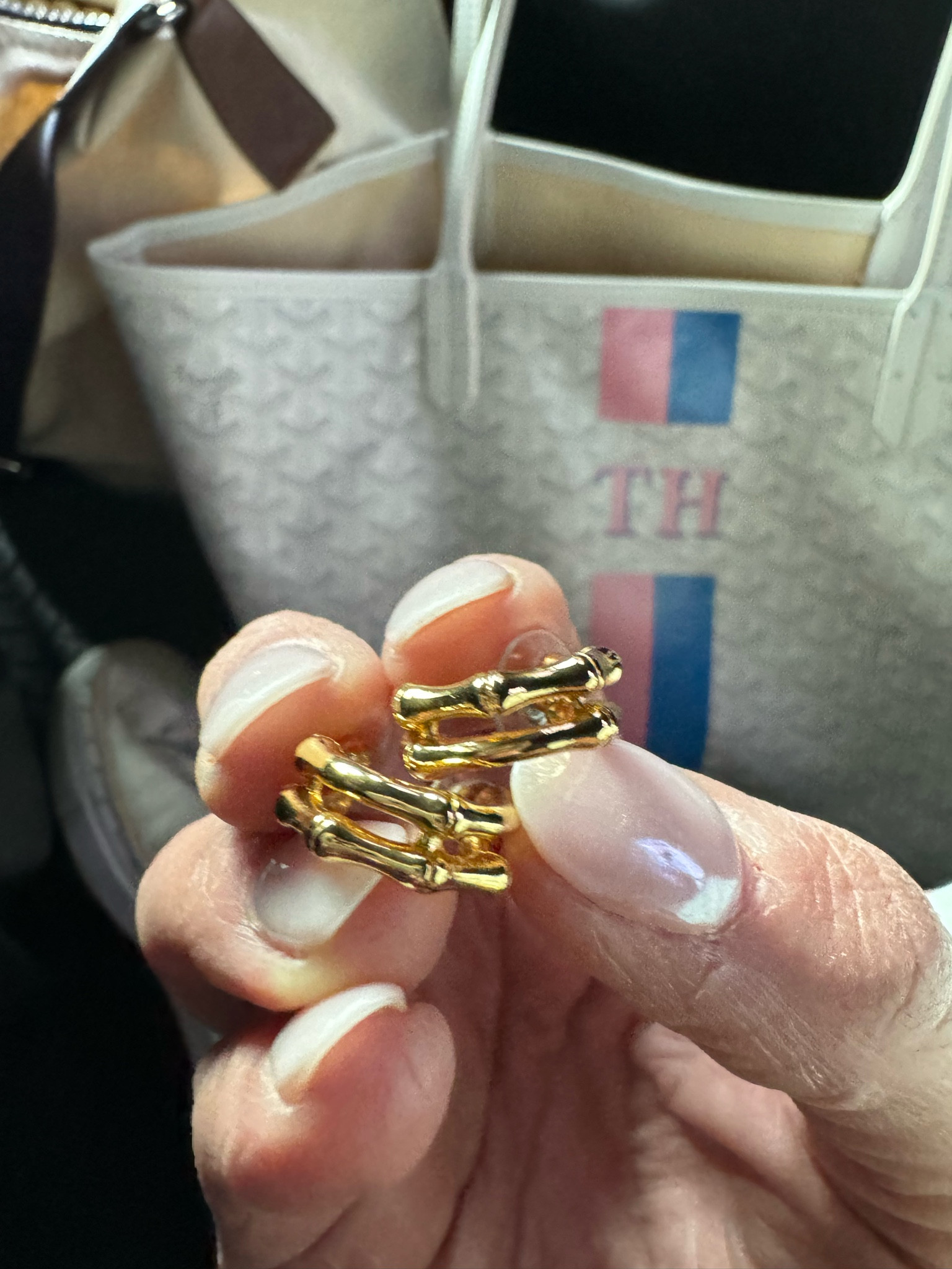 The earrings I’ve been wearing on repeat deserve a special post! And lots of you ask about the nails!
- first coat funny bunny
- second coat bubble bath
- lastly chrome finish
- soft almond shape

#LTKBeauty #LTKStyleTip #LTKOver40