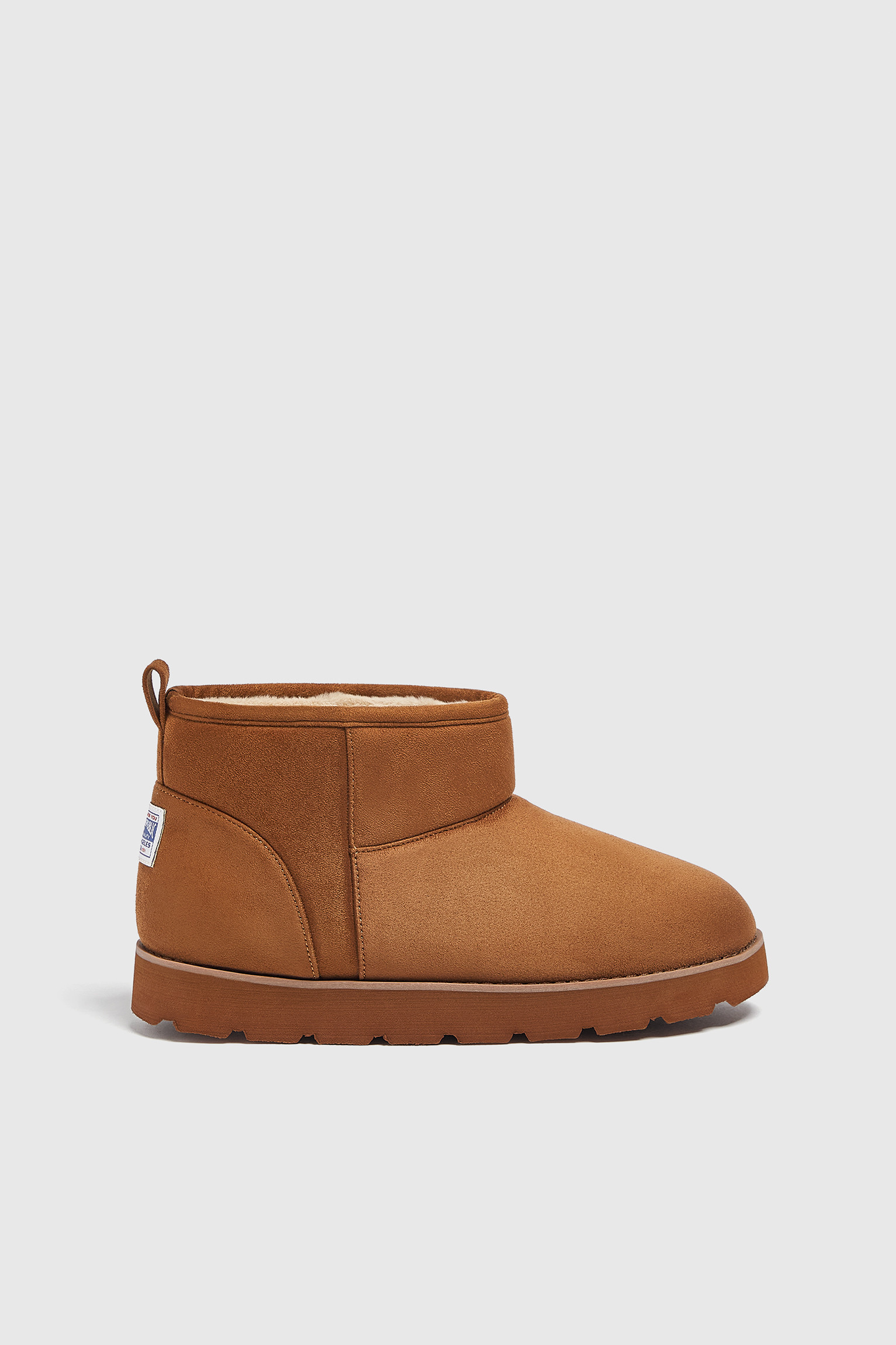 Faux fur ankle boots with lining | PULL and BEAR UK