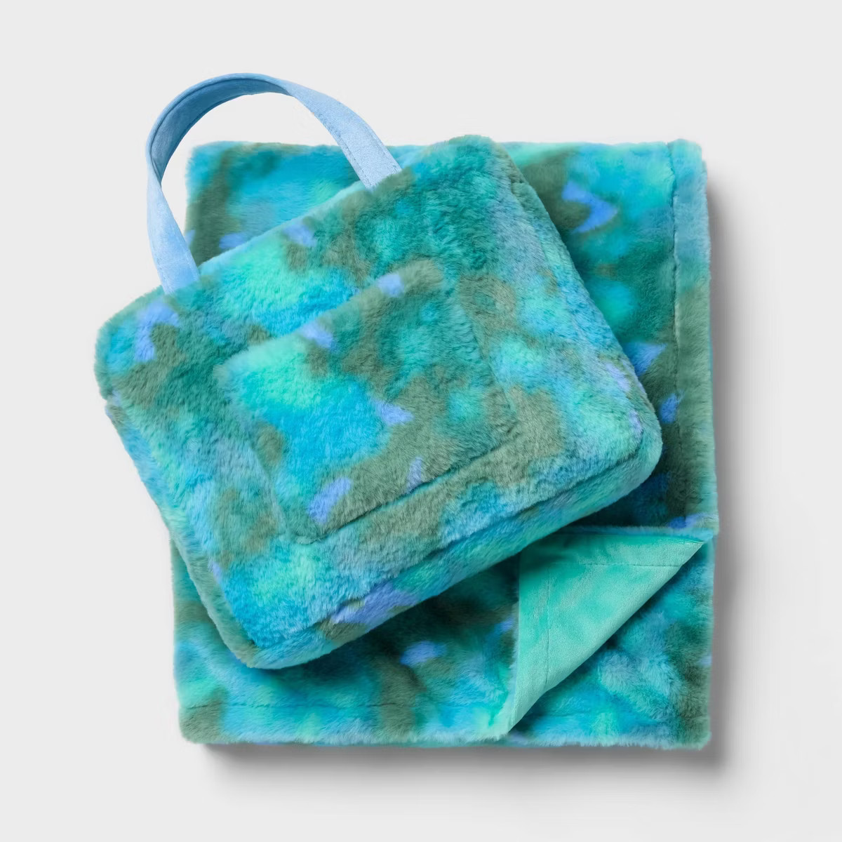 50"x60" Kids' On-the-Go Tie Dye Throw Blanket in a Bag Set - Pillowfort™ | Target