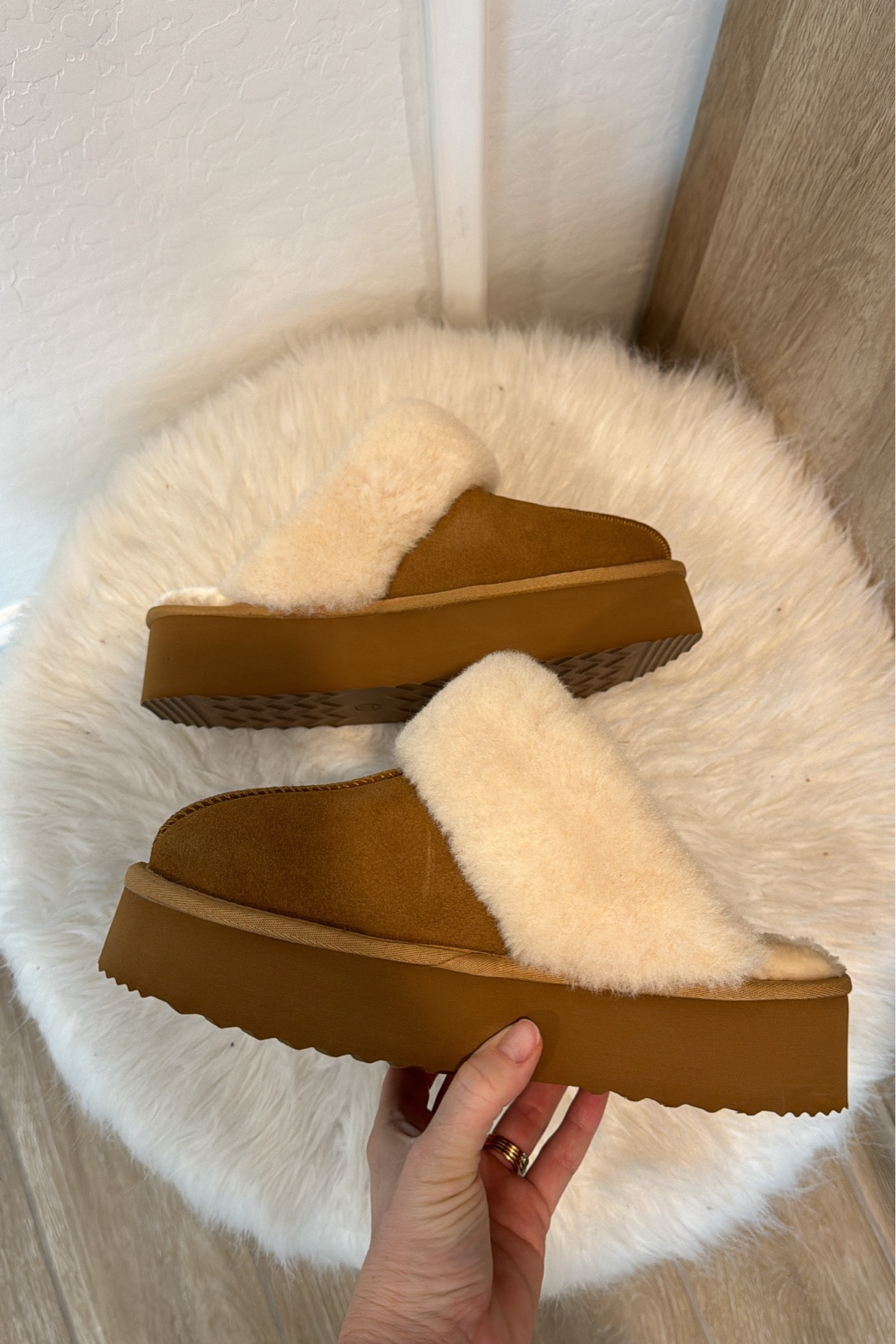 Dream Pairs always has the best slippers/boots/shoes! They remind me of Ugg but a friendlier price point. They run true to size and available on Amazon!

#LTKShoeCrush #LTKStyleTip #LTKFindsUnder50