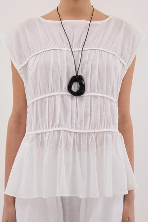 FLYNN WHITE LINEN BLEND TIERED TOP | DISSH