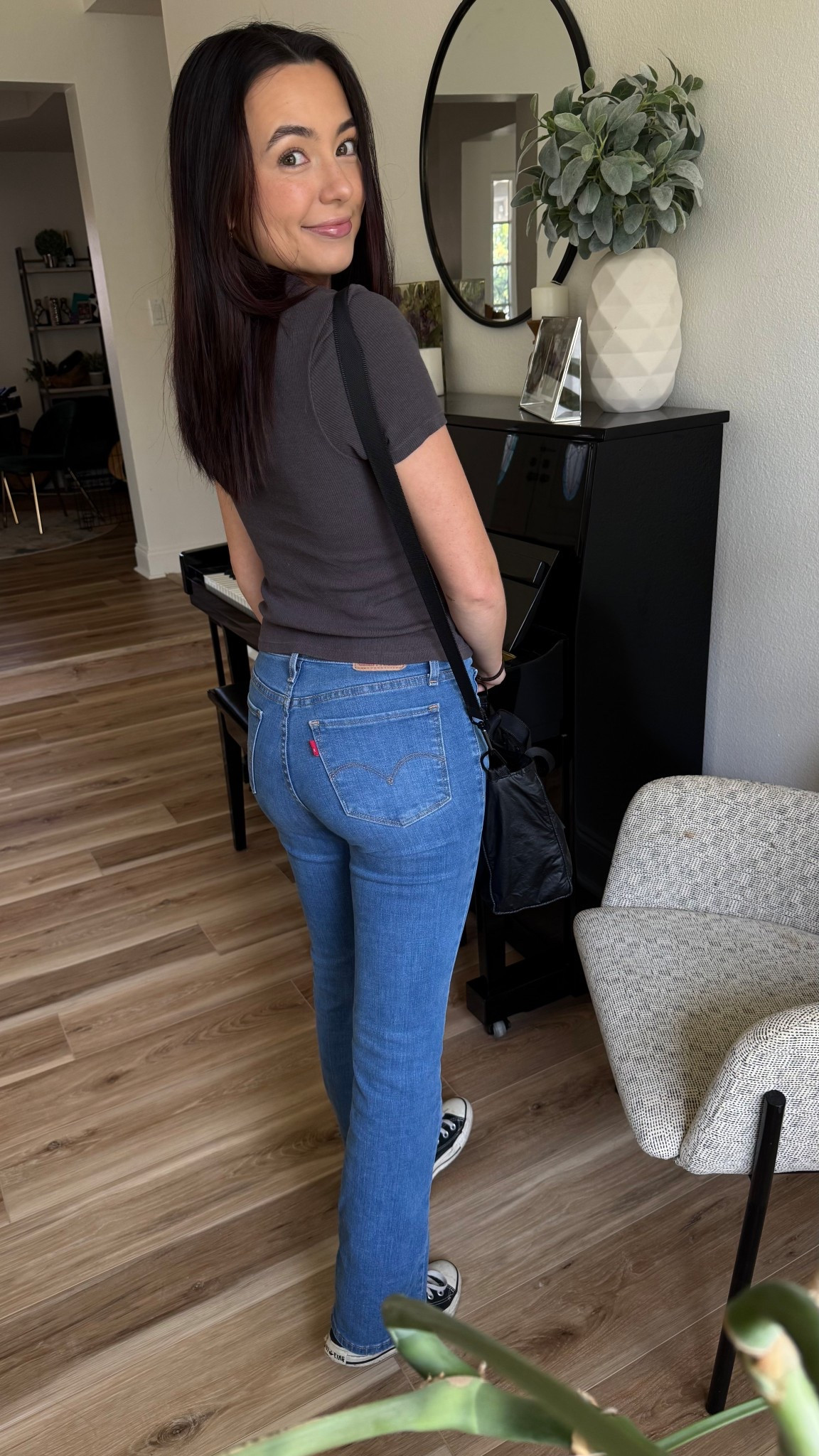 Just a little everyday outfit moment!My fav Levi’s bootcut jeans, a fitted tee from Klassy, and my ride-or-die Converse! Easy, comfy, and always a yes! Linked it all for ya! 

#LTKSeasonal #LTKStyleTip