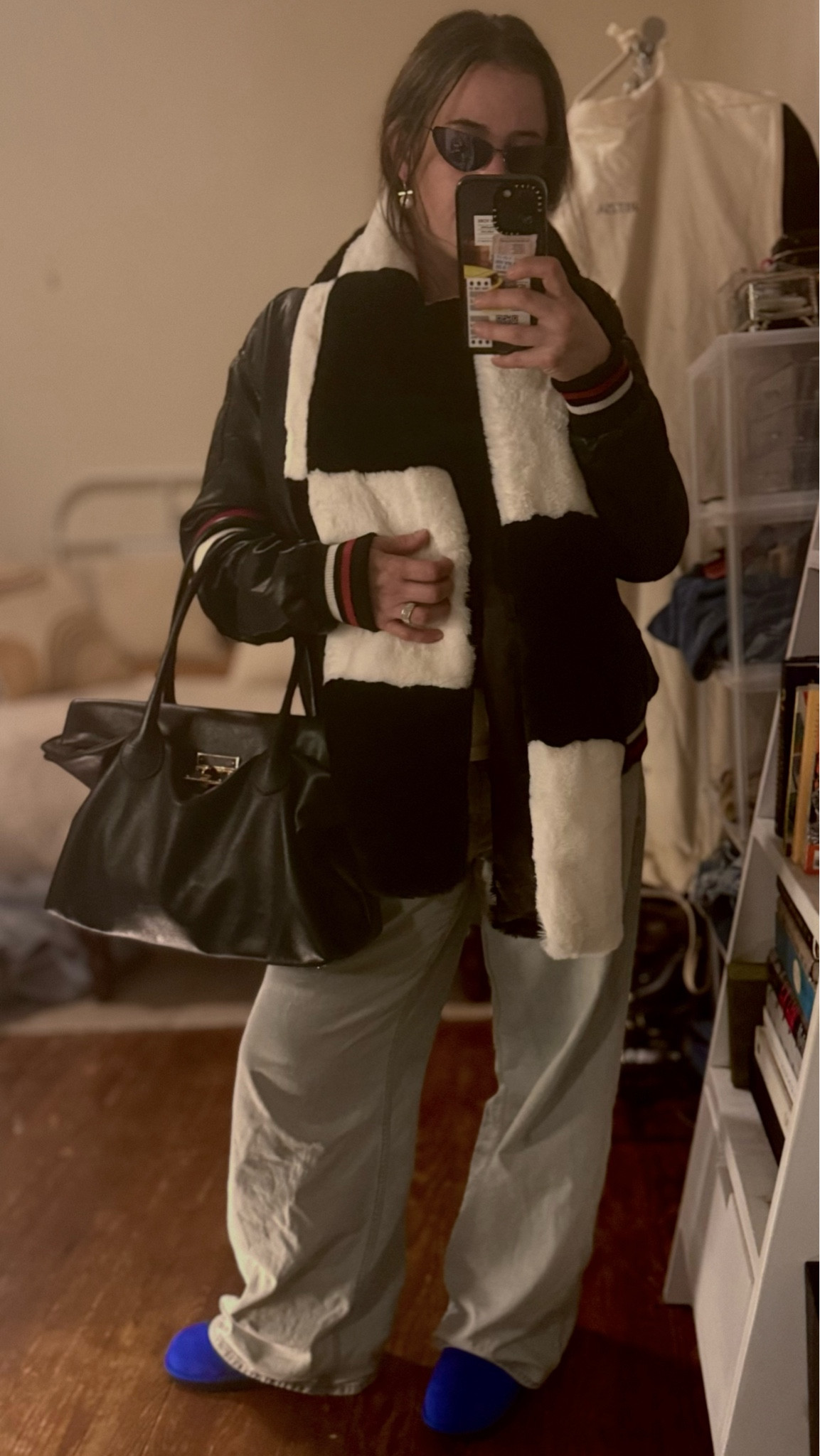 Bold Accessories Always! 💙🖤🤍

#LTKHoliday #LTKStyleTip #LTKSeasonal