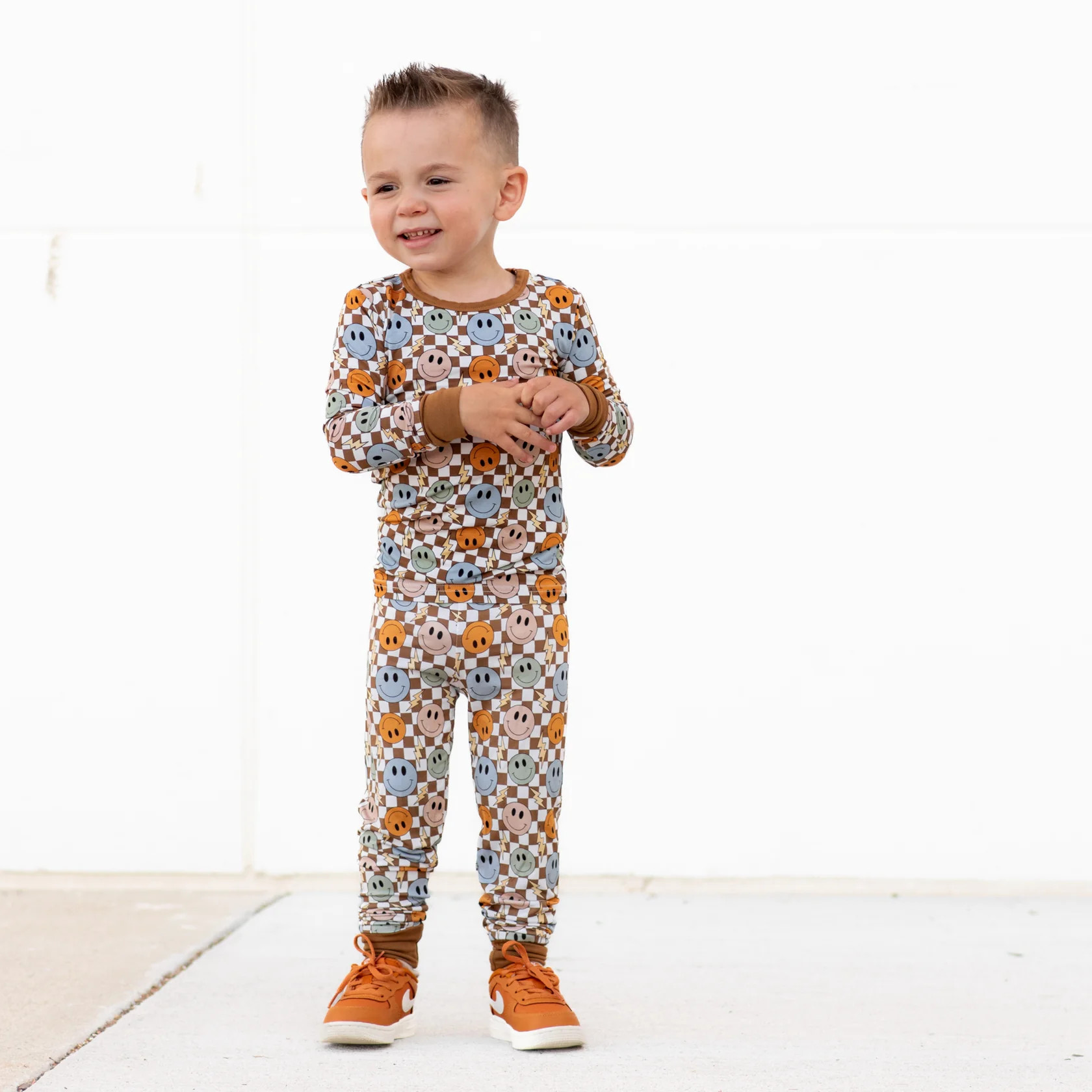 LONG SLEEVE 2 PIECE SETS- Beige Happy Smiles | millie + roo