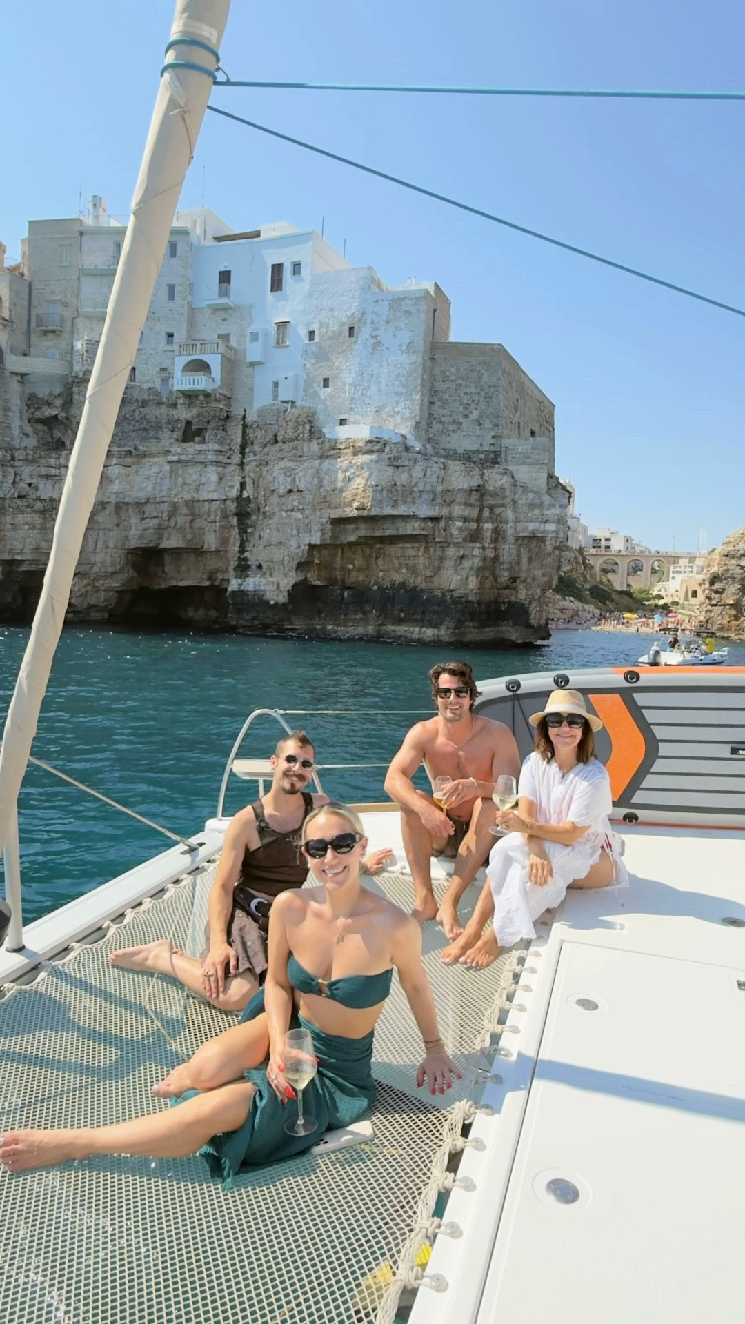 Boat day recap ☀️🌊

#LTKTravel #LTKOver40 #LTKdayinmylife