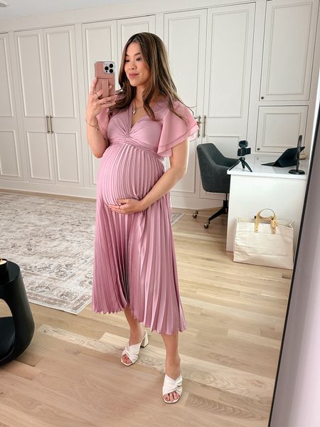 Love this dress

Get 20% off Petal & Pup using the code “BYCHLOE” 

vacation outfits, Nashville outfit, spring outfit inspo, family photos, maternity, ltkbump, bumpfriendly, pregnancy outfits, maternity outfits, work outfit, resort wear, spring outfit, date night, Sunday dress, church dress

#LTKbump #LTKparties #LTKstyletip