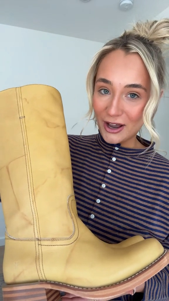 sized up to a 10 wide calf — normally a 9.5 in boots :) 

#LTKTall #LTKSeasonal #LTKMidsize