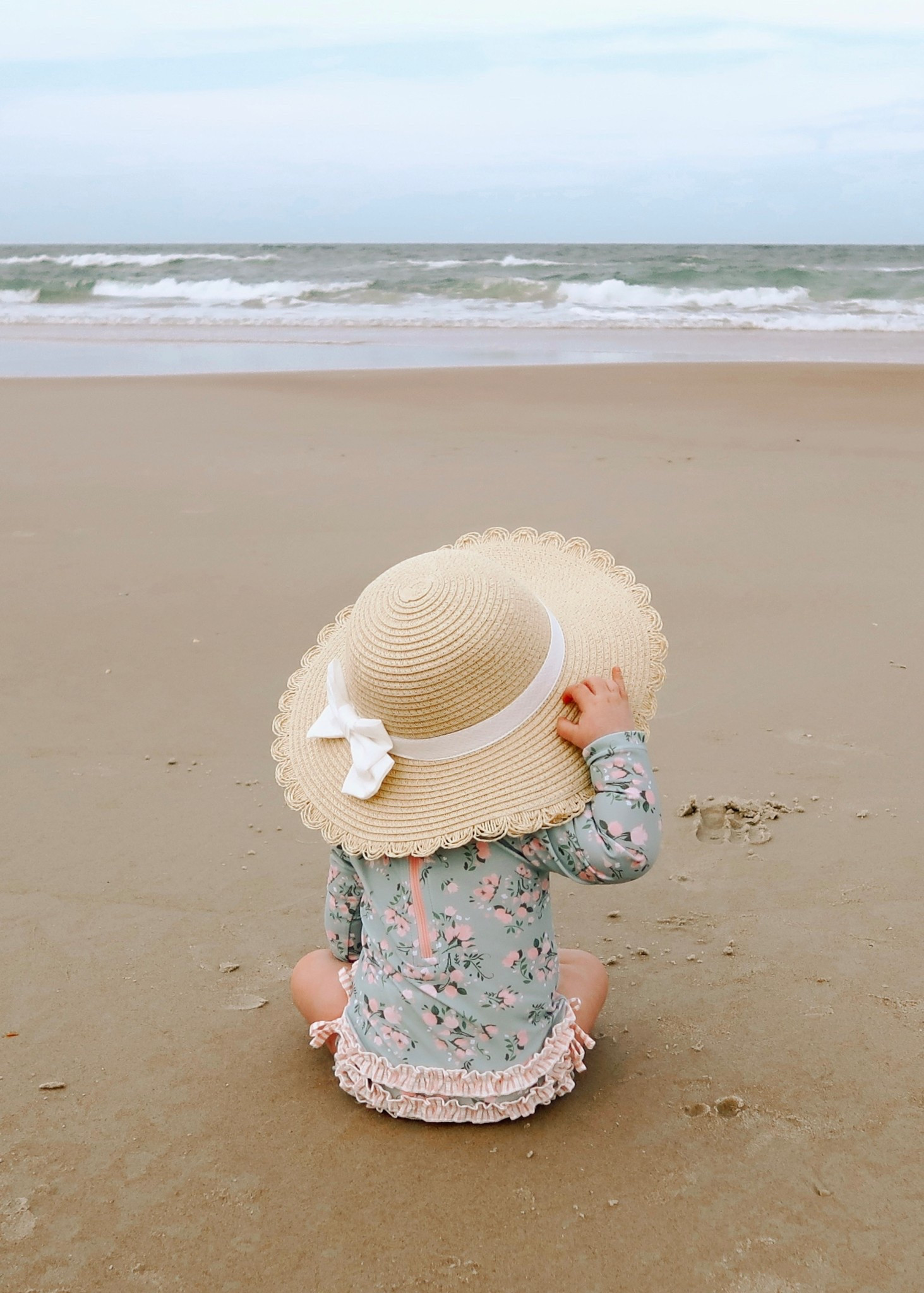 Scalloped sun hat for baby or toddler / Ruffle butt swimsuit 
Baby beach day essentials 