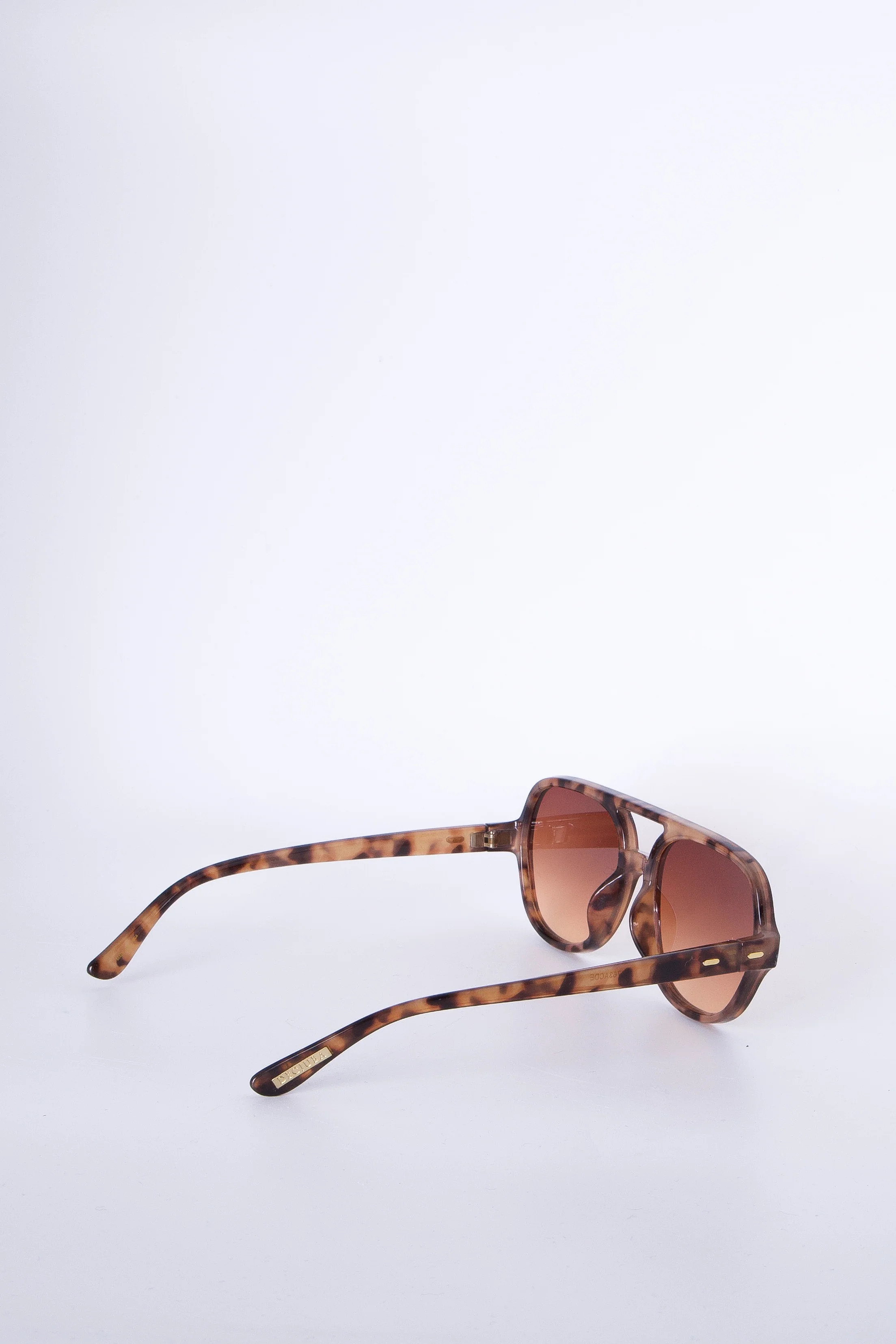 Aviator Sunglasses - Brown Tort | DECJUBA