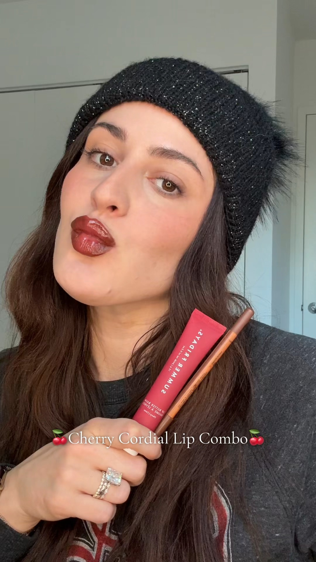 Cherry cordial lip combo
#cherrycordiallips
Lip liner: Limitless Brown
Lip balm: Cherry

#LTKBeauty #LTKHoliday #LTKCyberWeek