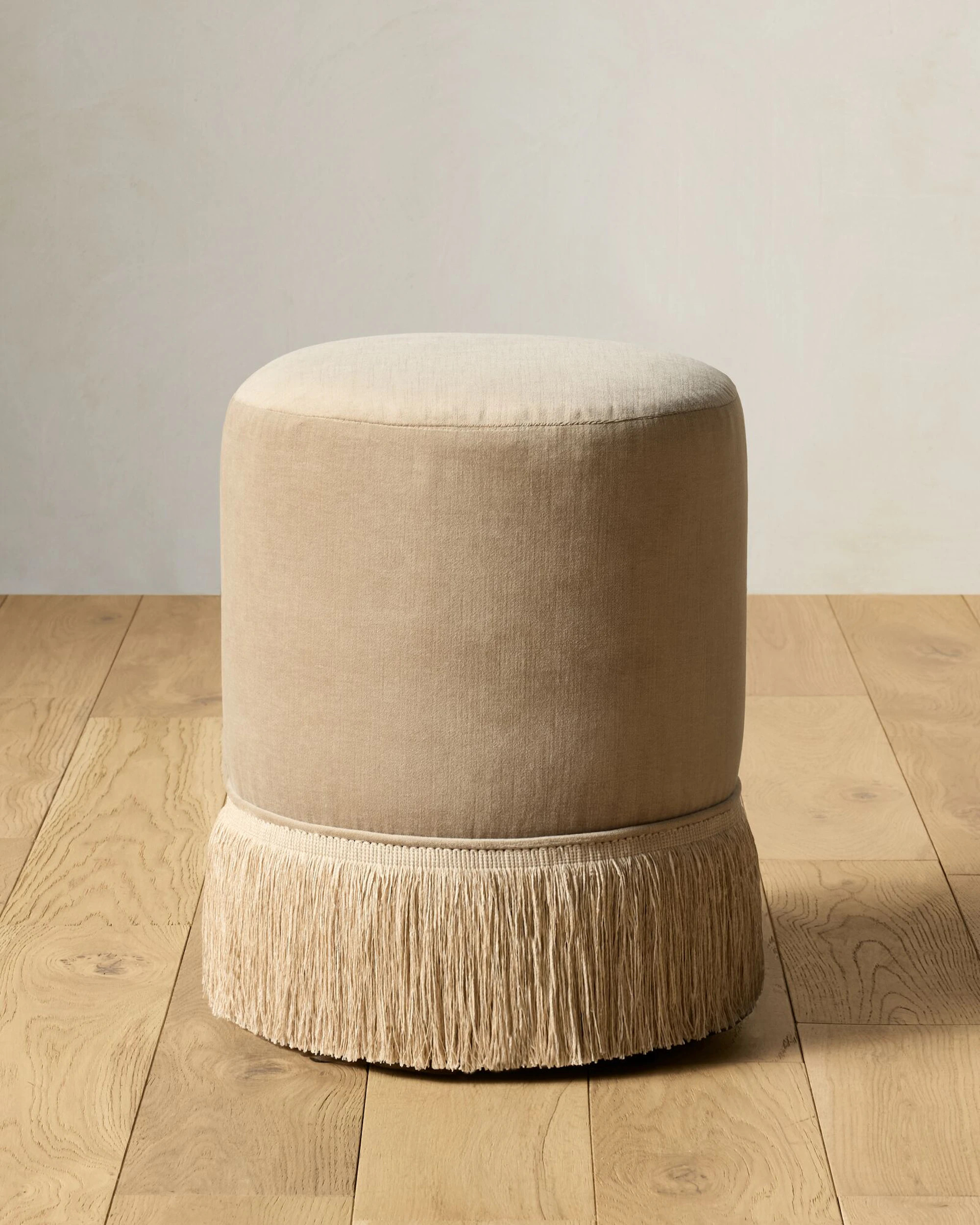 Vivi Stool | Joon Loloi | Joon Loloi