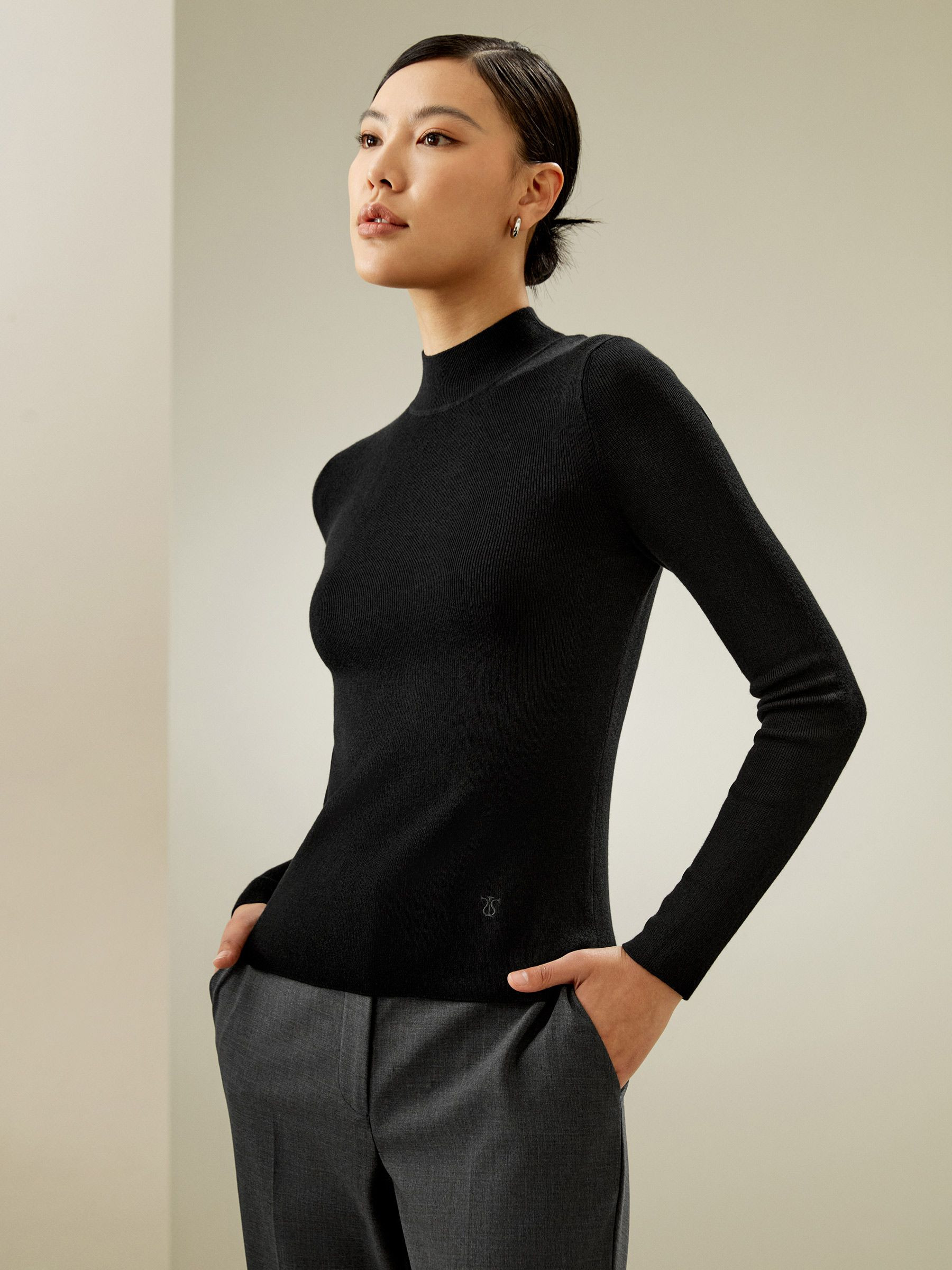 Essential Cashmere Blend Top | LilySilk