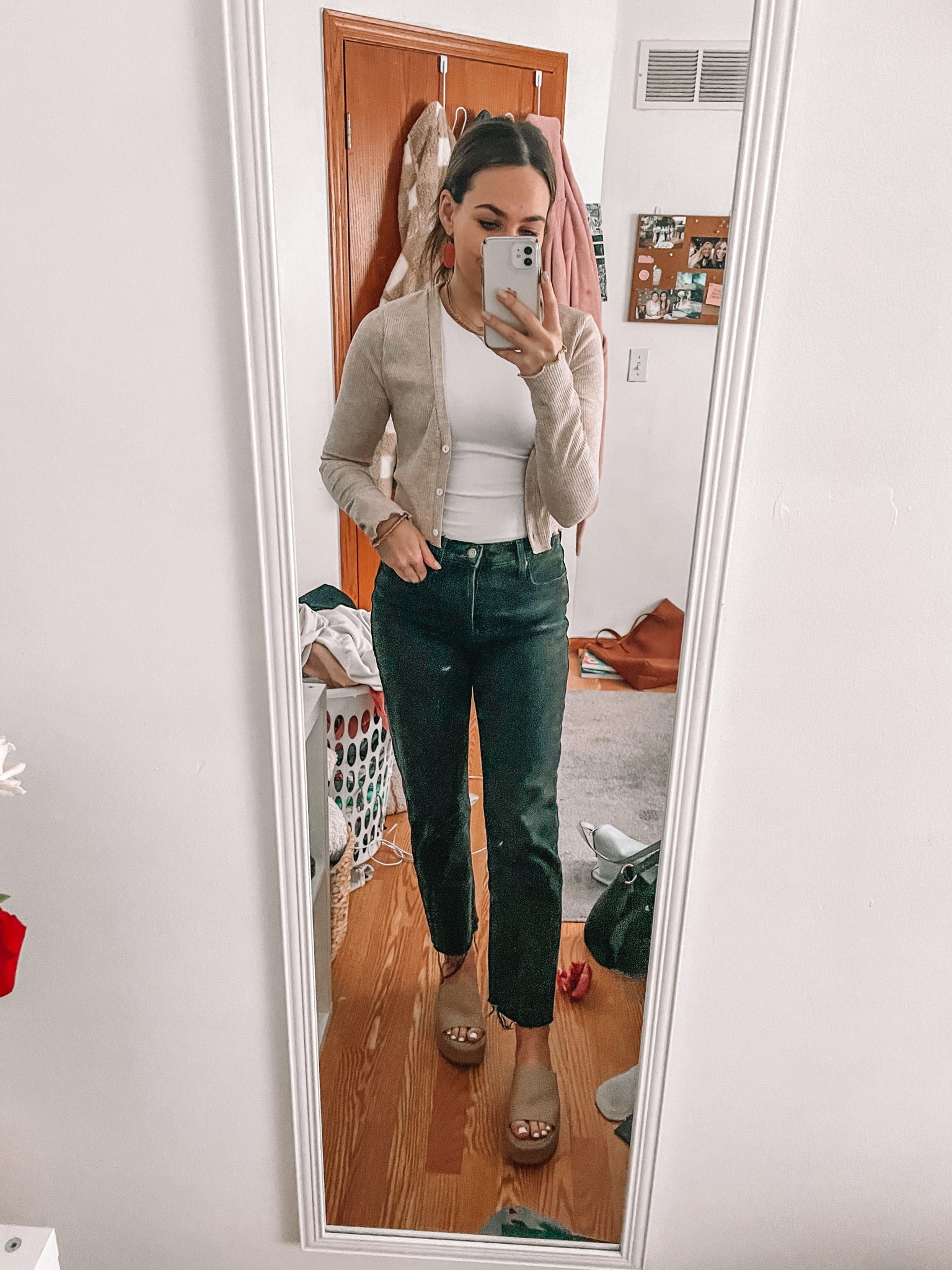 One of my fav looks! 

Work outfit/work wear/ amazon finds / amazon fashion/ amazon basics/ closet staples/ wedges/ spring outfits / teacher outfits / office /to the office/ work finds / old navy 


#LTKunder100 #LTKworkwear #LTKshoecrush